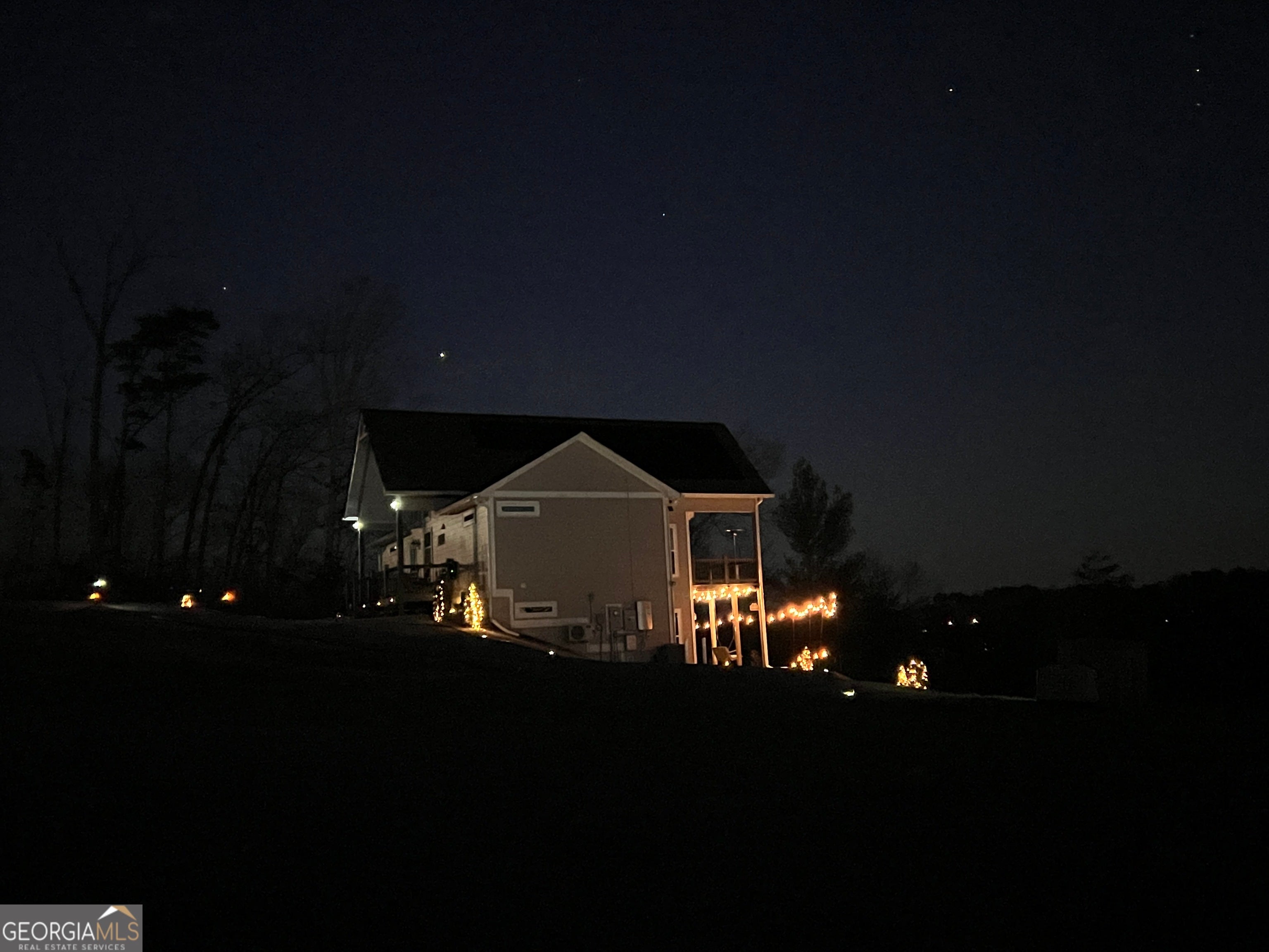 Ellijay, Georgia, 30540, United States, 3 Bedrooms Bedrooms, ,3 BathroomsBathrooms,Residential,For Sale,1858970