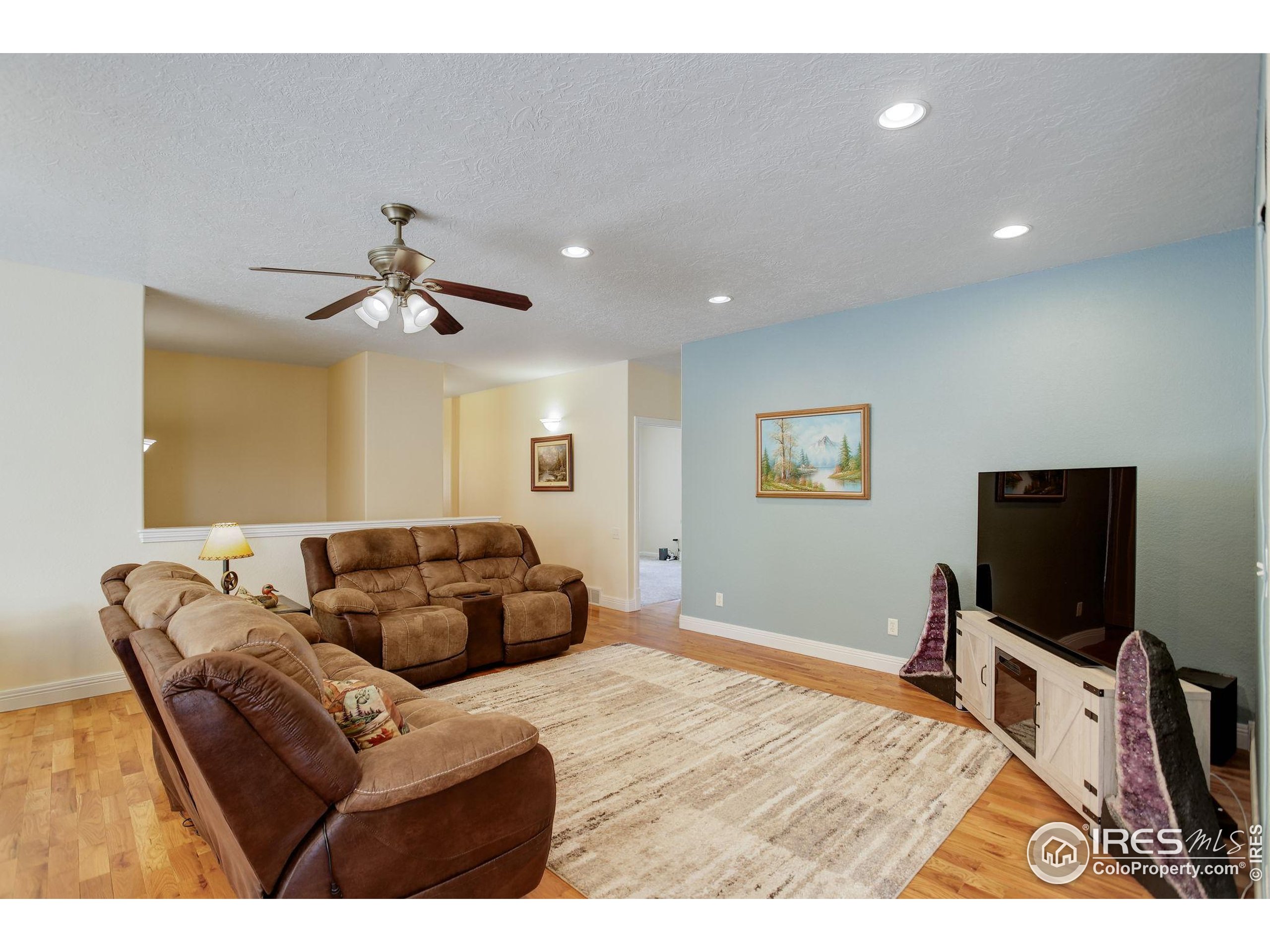 Greeley, Colorado, 80634, United States, 4 Bedrooms Bedrooms, ,2 BathroomsBathrooms,Residential,For Sale,1804046