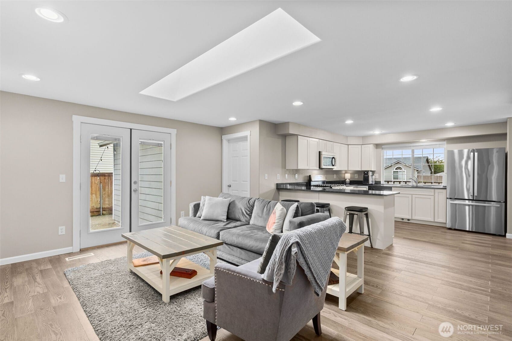 Lacey, Washington, 98513, United States, 4 Bedrooms Bedrooms, ,1 BathroomBathrooms,Residential,For Sale,1989155