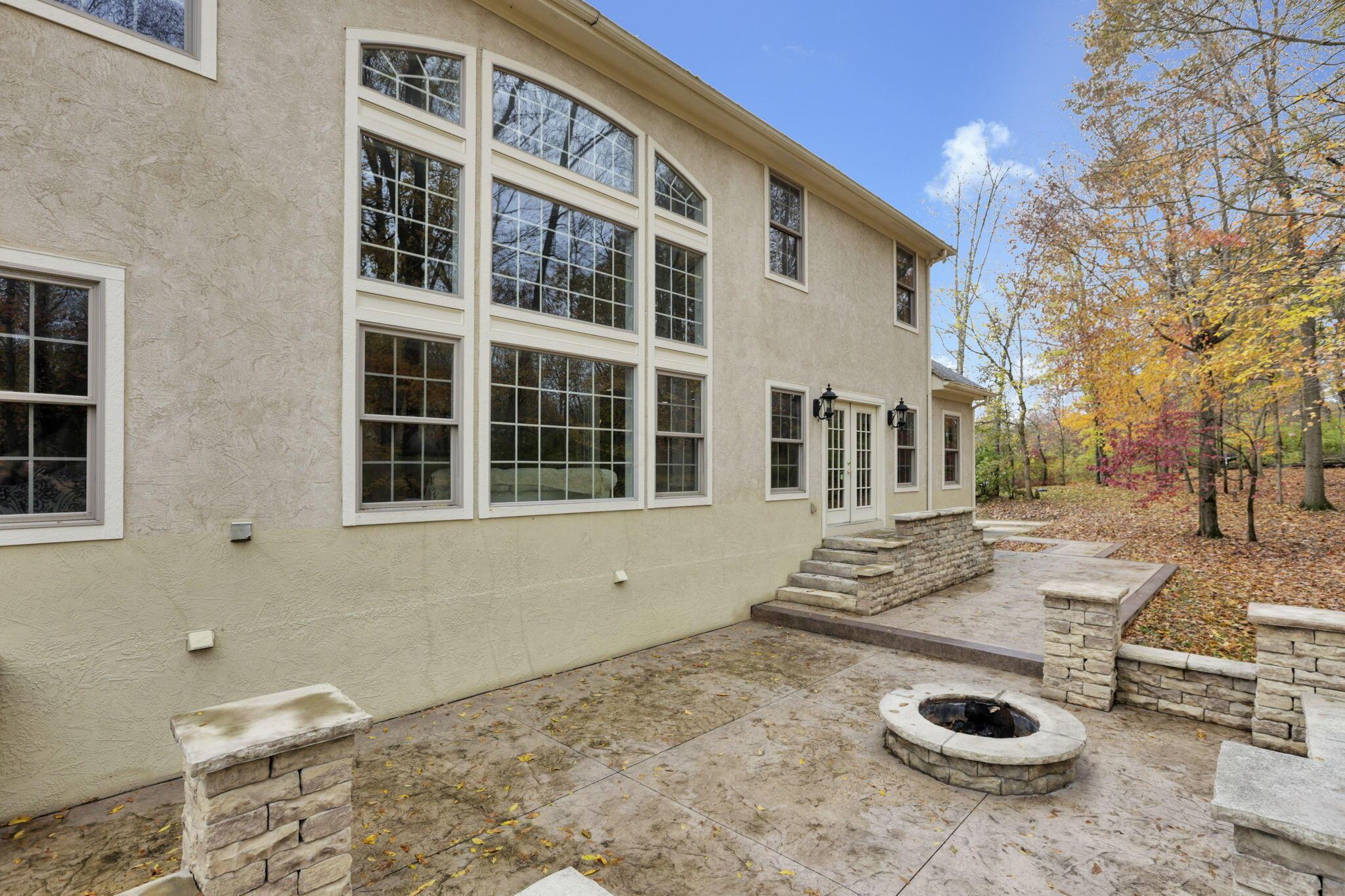 Delaware, Ohio, 43015, United States, 4 Bedrooms Bedrooms, ,4 BathroomsBathrooms,Residential,For Sale,1987027