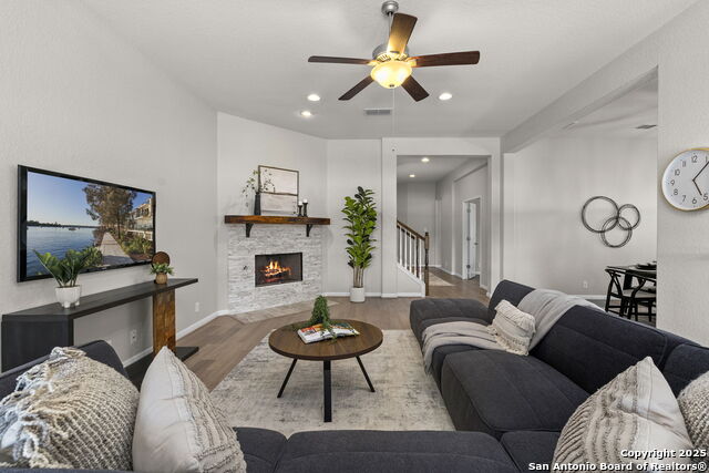 Schertz, Texas, 78154, United States, 4 Bedrooms Bedrooms, ,4 BathroomsBathrooms,Residential,For Sale,1989304