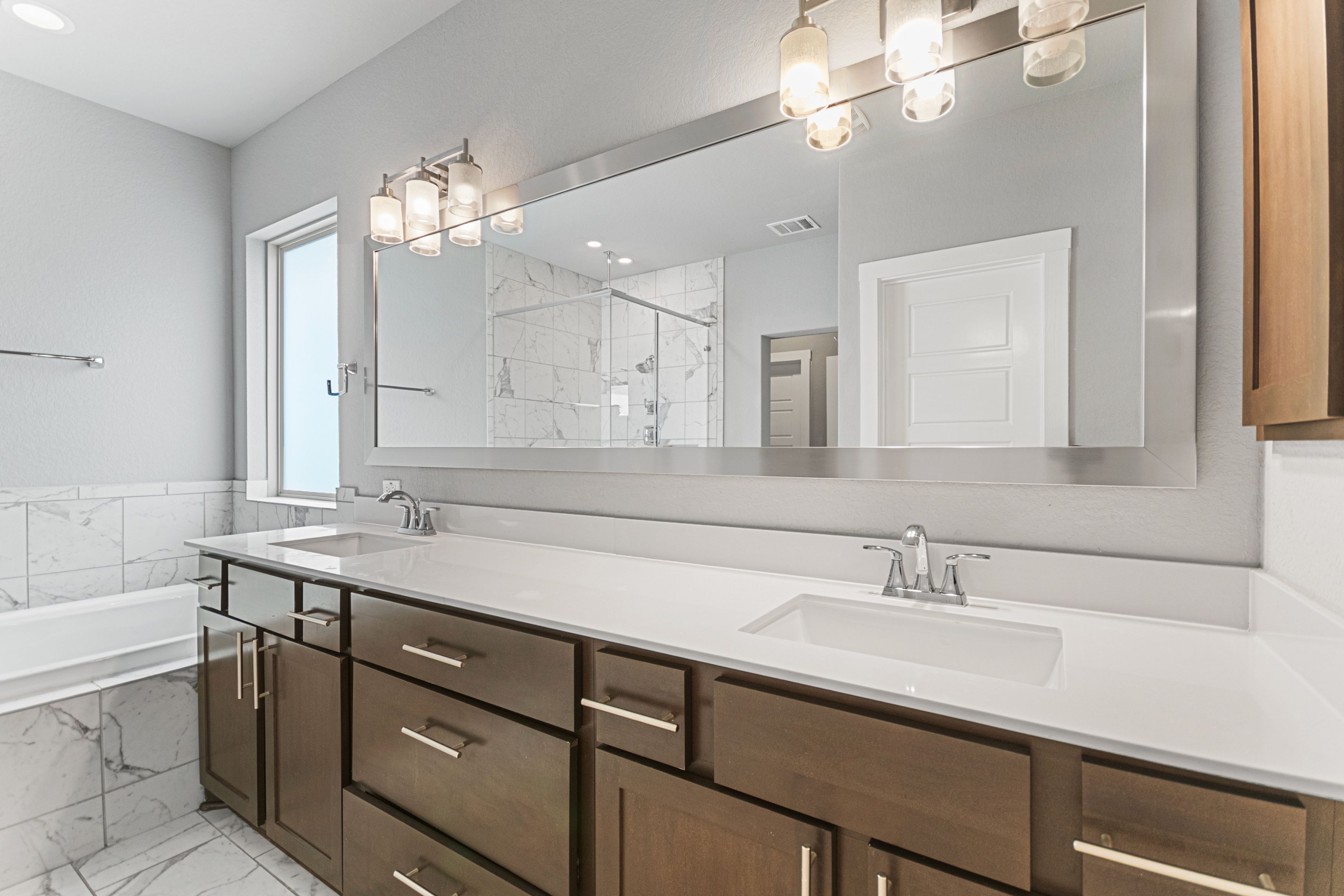  Style, Comfort and Convenience in Alamo Heights - 物件實景