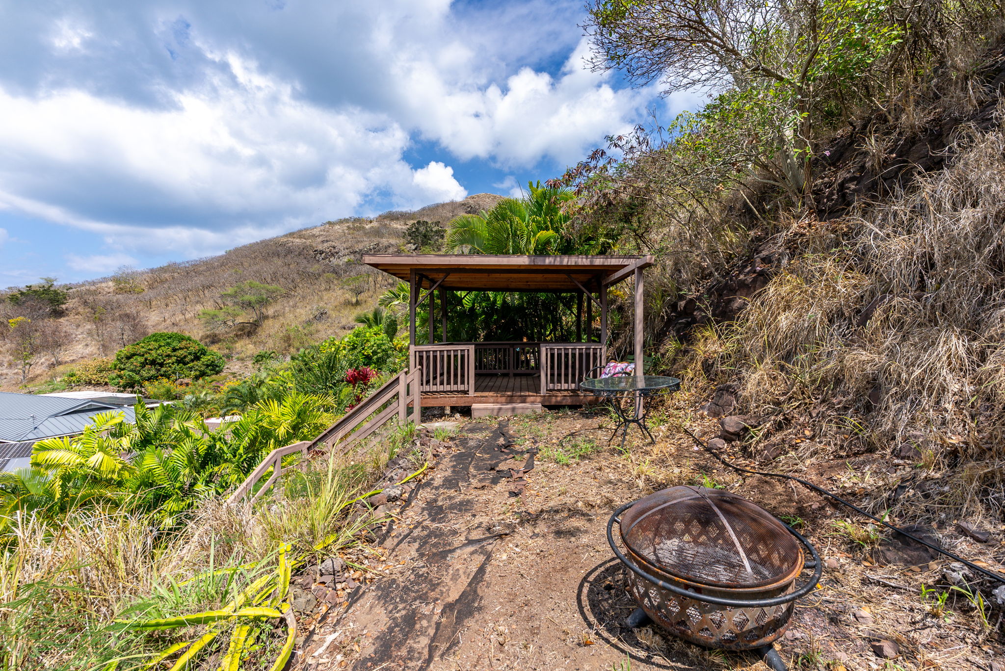 Kailua, Hawaii, 96734, United States, 6 Bedrooms Bedrooms, ,4 BathroomsBathrooms,Residential,For Sale,1981977