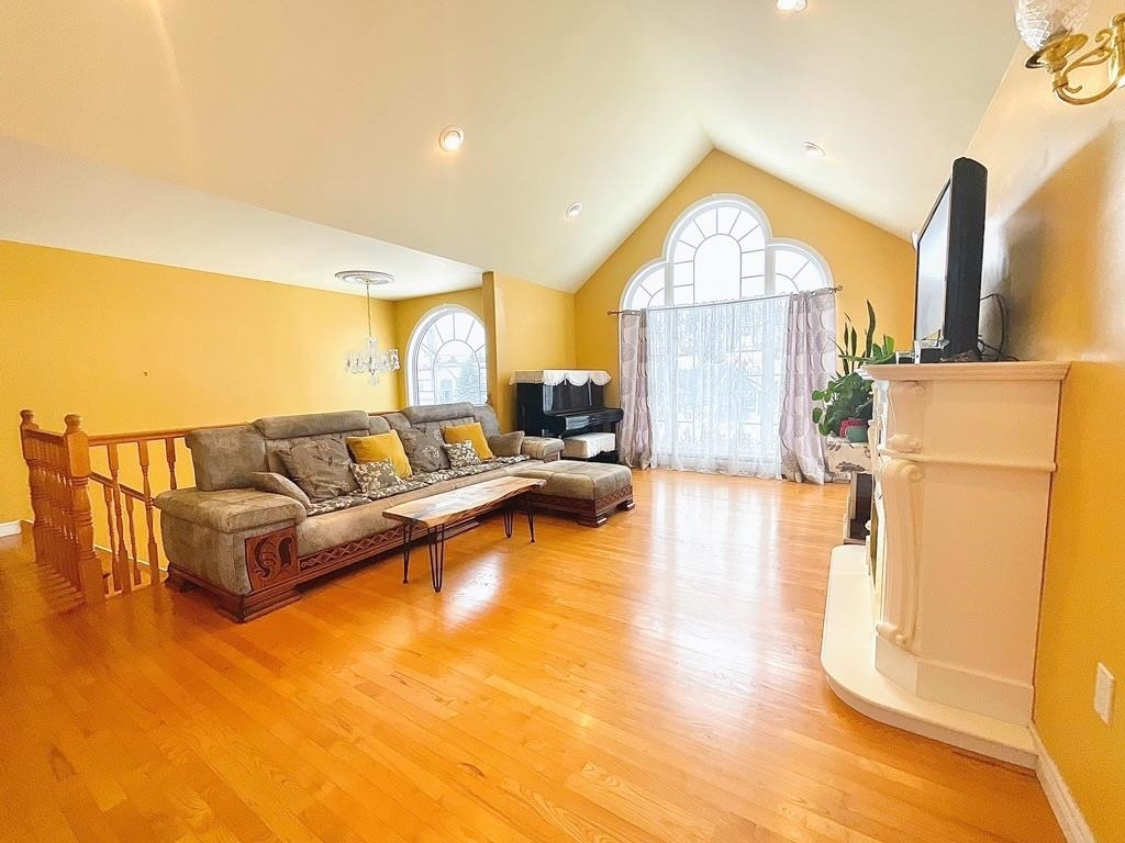 STRATFORD, Prince Edward Island, C1B 2H3, CA, 4 Bedrooms Bedrooms, ,2 BathroomsBathrooms,Residential,For Sale,1885210