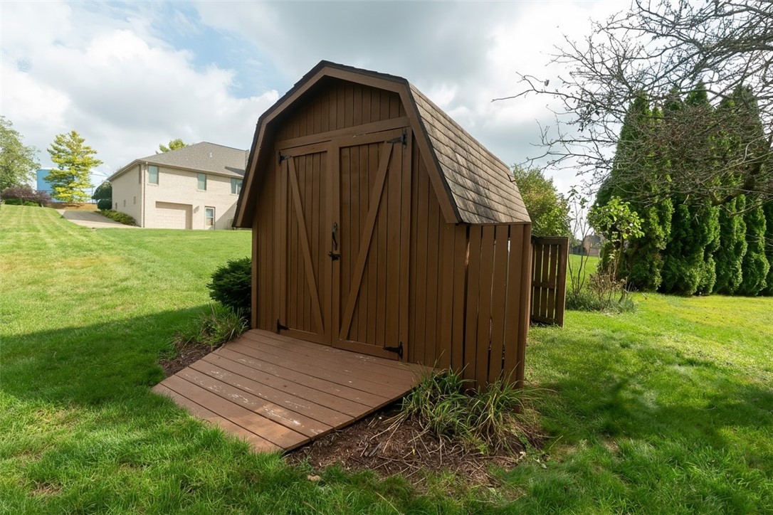 Finleyville, Pennsylvania, 15332, United States, 4 Bedrooms Bedrooms, ,4 BathroomsBathrooms,Residential,For Sale,1985685