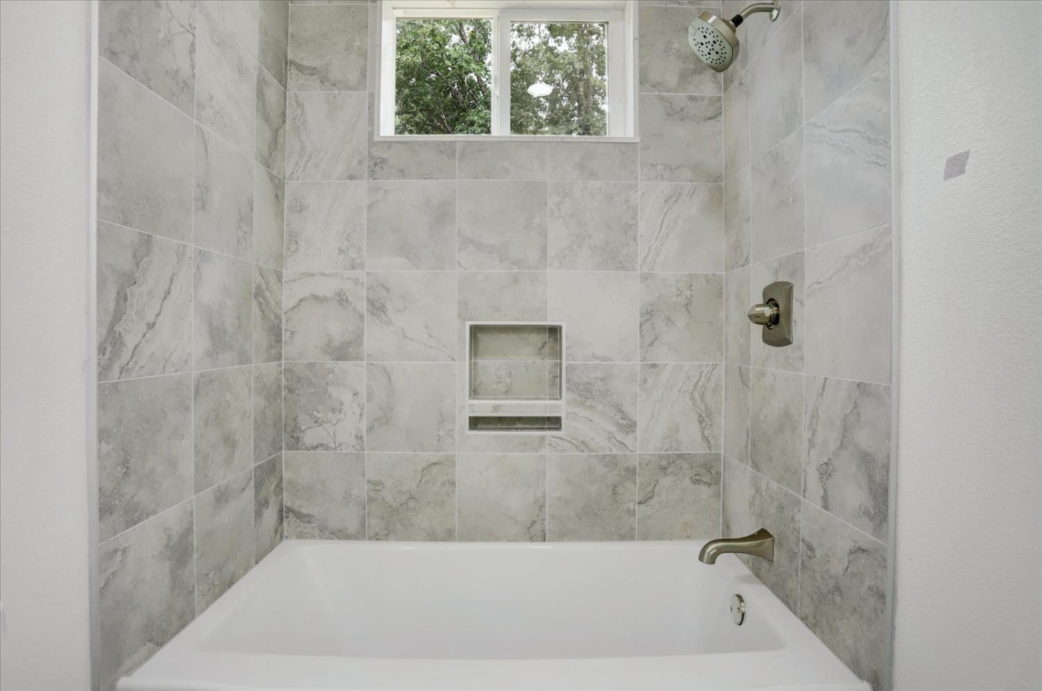 Grass Valley, California, 95949, United States, 4 Bedrooms Bedrooms, ,3 BathroomsBathrooms,Residential,For Sale,1979972