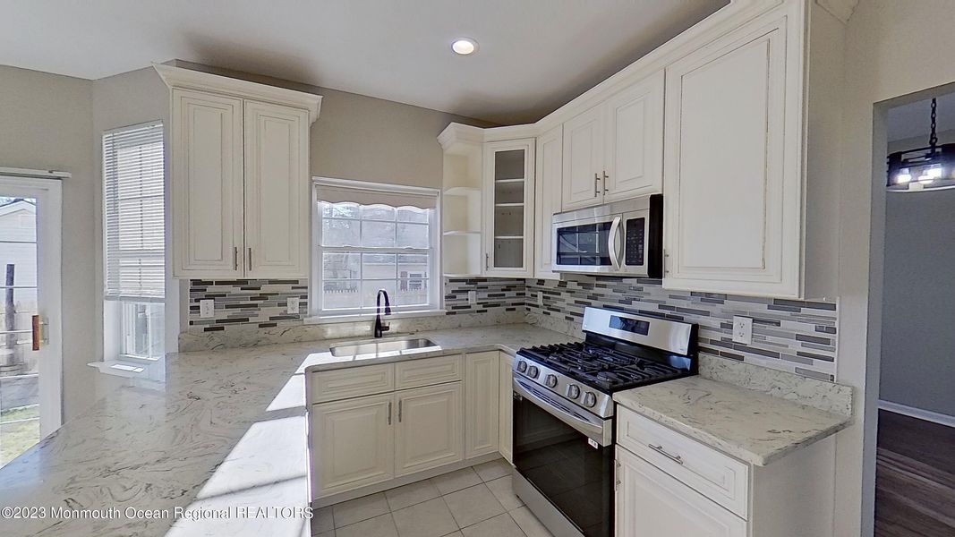Bayville, New Jersey, 08721, United States, 4 Bedrooms Bedrooms, ,3 BathroomsBathrooms,Residential,For Sale,1879854