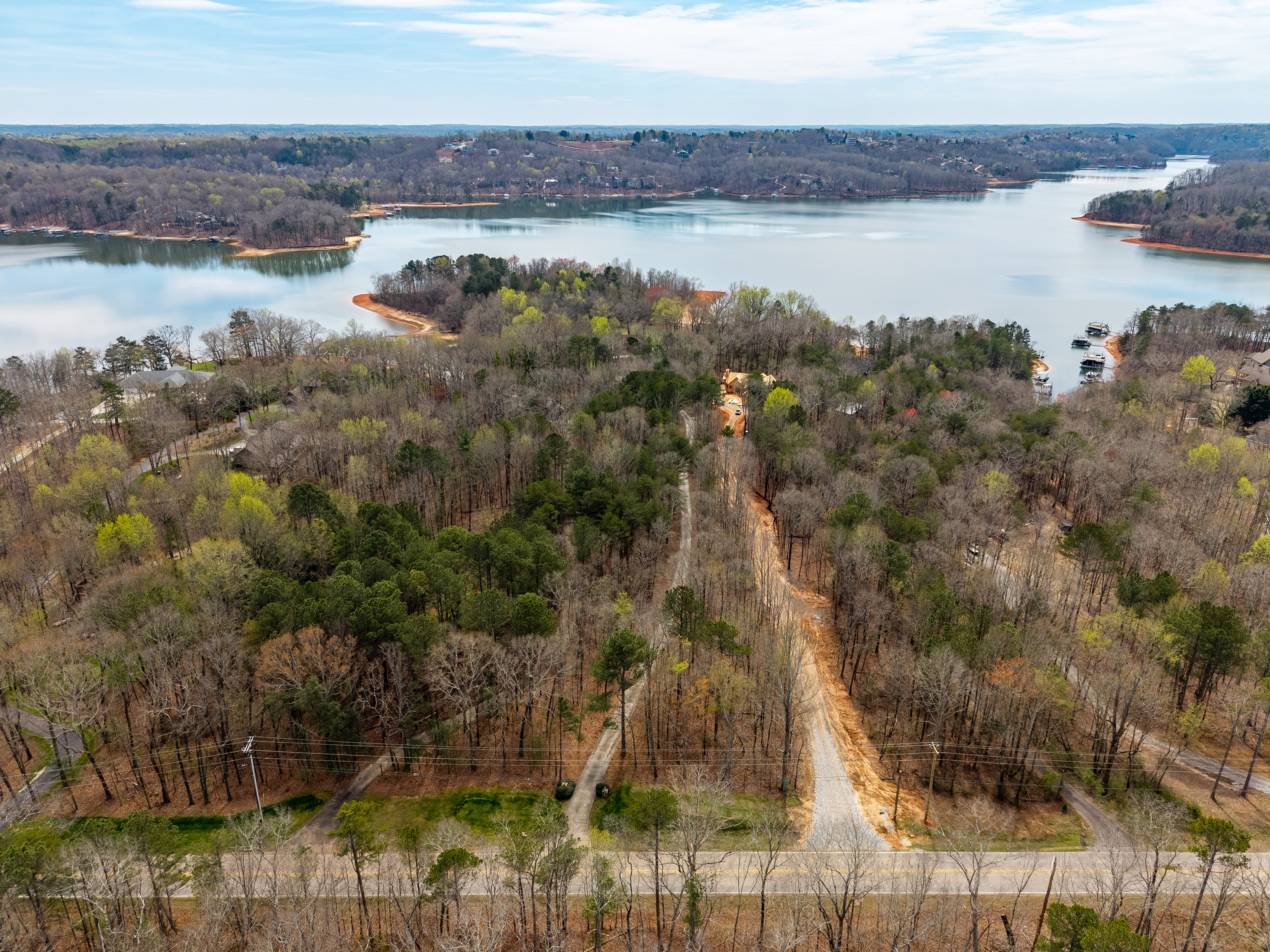  Lakefront Estate with Private Dock, Guest Home and Pool - 物件實景