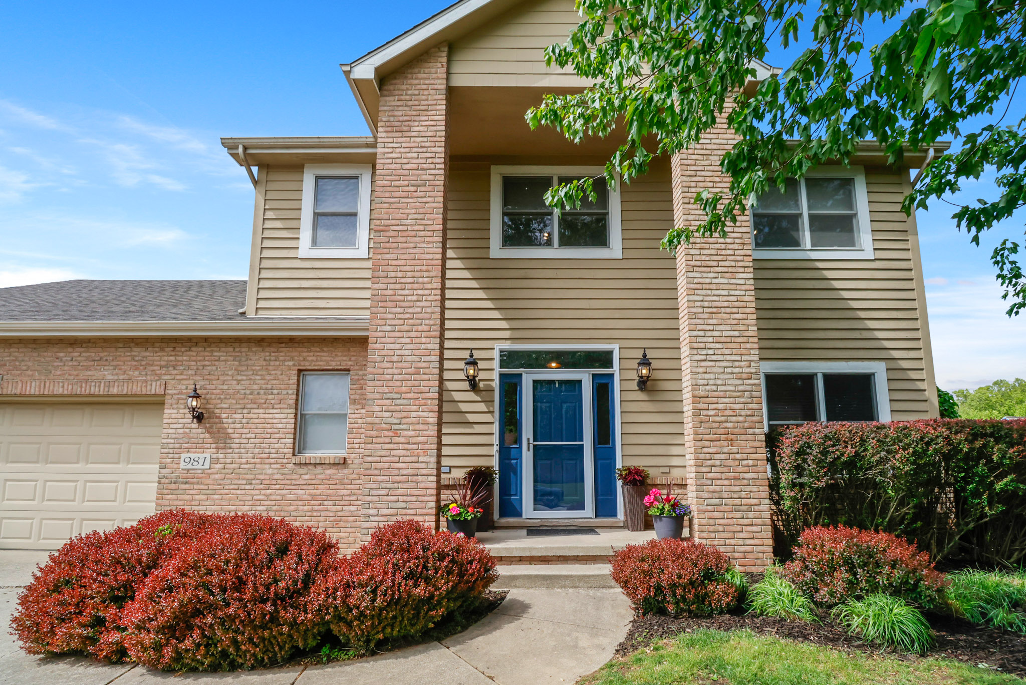 Chesterton, Indiana, 46304, United States, 4 Bedrooms Bedrooms, ,3 BathroomsBathrooms,Residential,For Sale,1881667