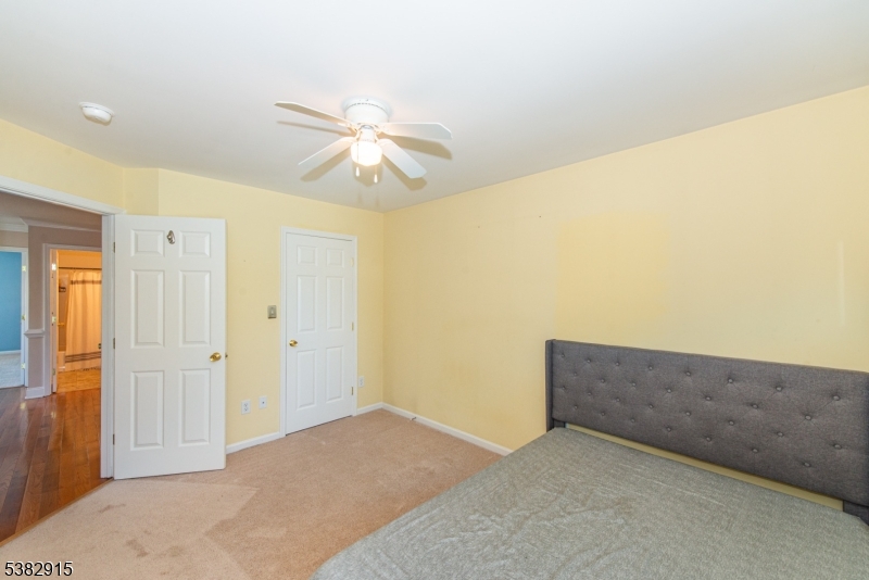 Washington Boro, New Jersey, 07882, United States, 4 Bedrooms Bedrooms, ,3 BathroomsBathrooms,Residential,For Sale,1947065