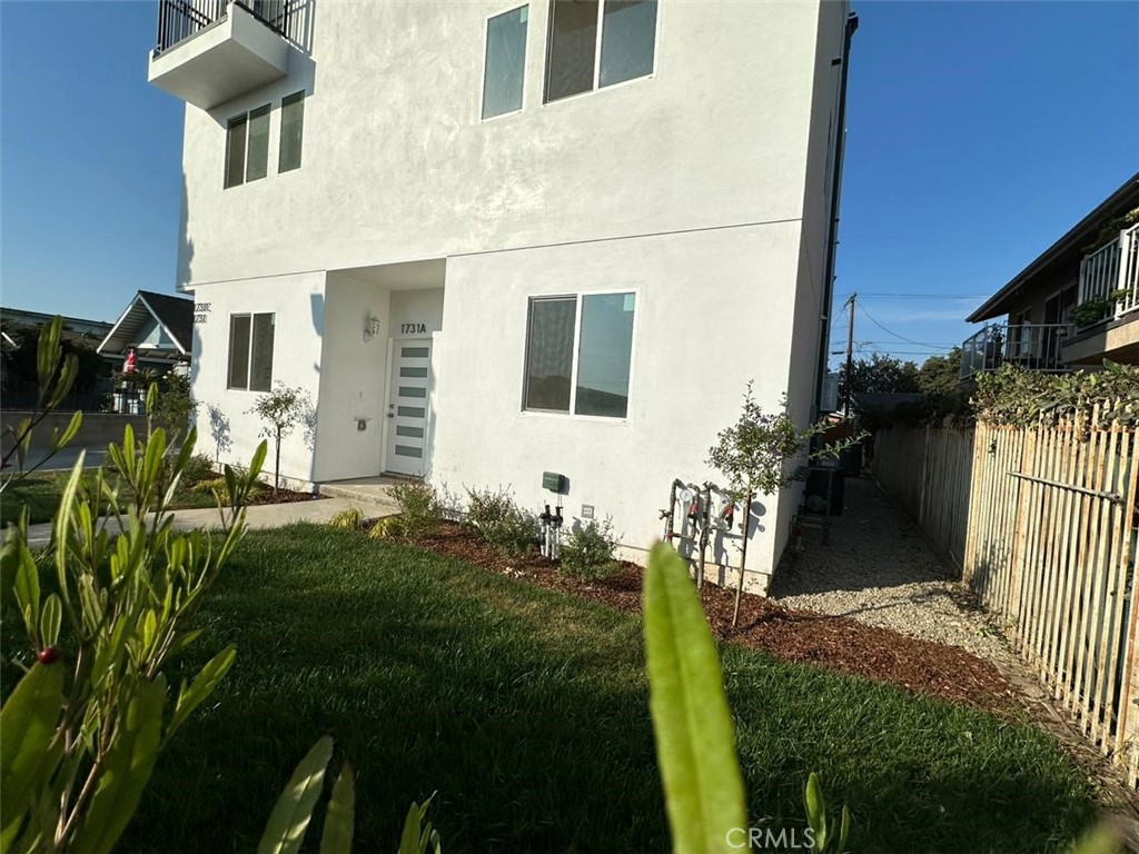 LOS ANGELES, California, 90001, United States, ,Residential,For Sale,1810570