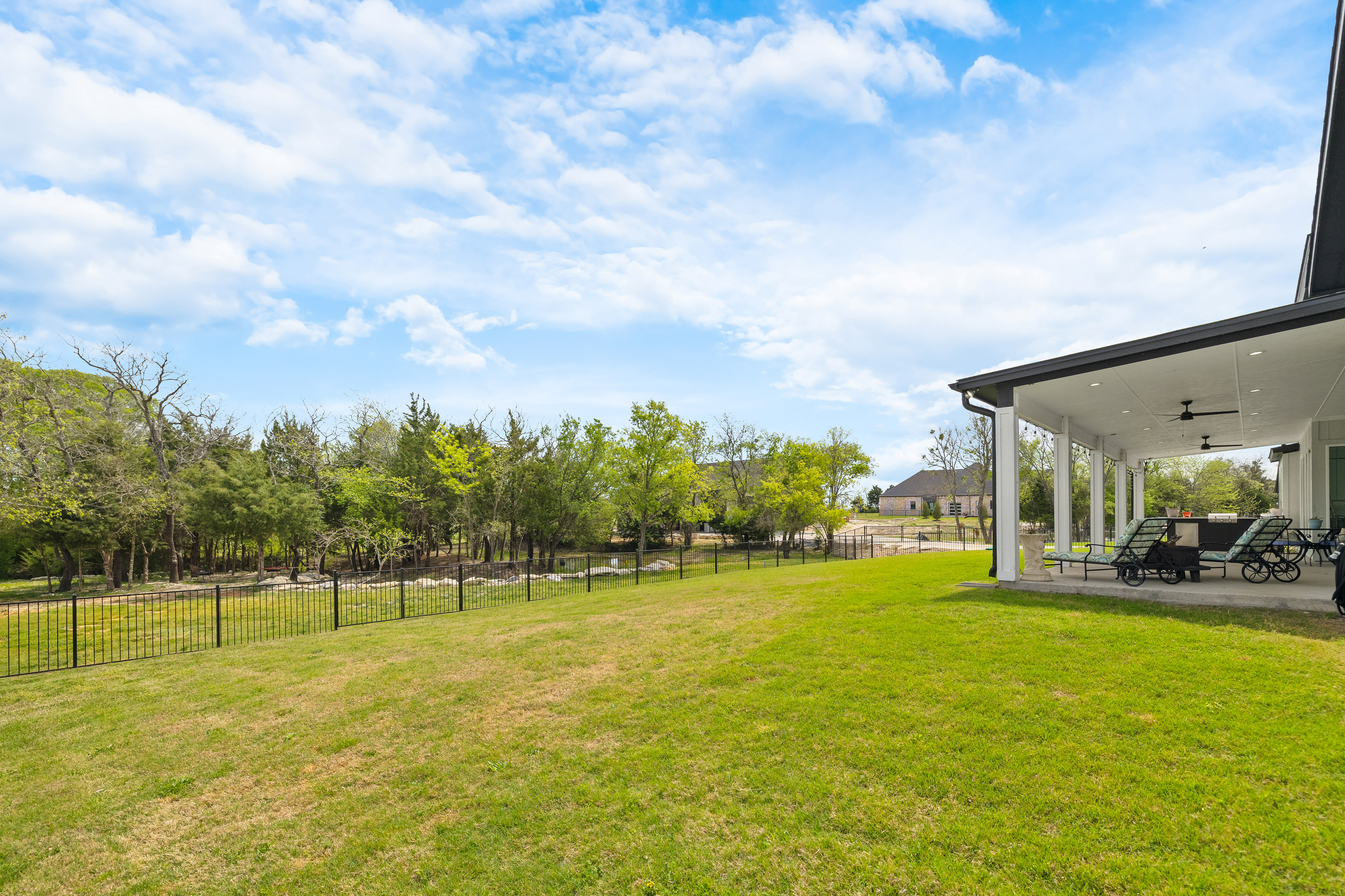  313 Ryker Lane, Gunter, TX, 75058 - 物件實景