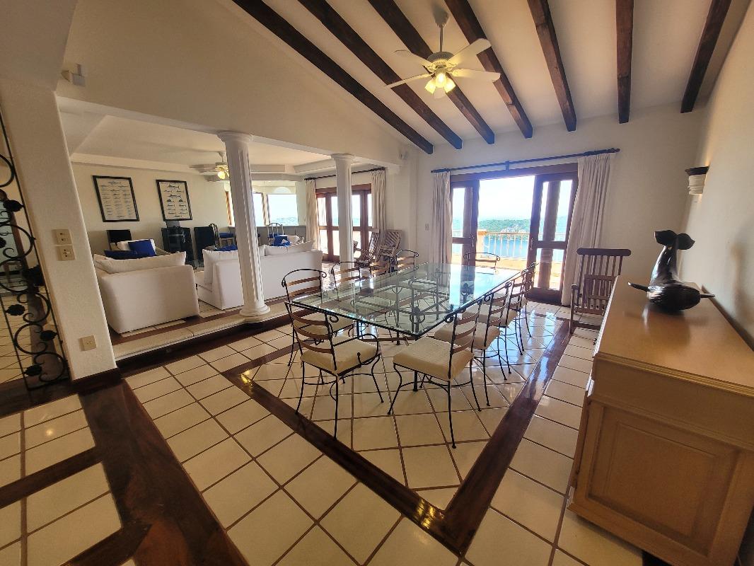 Carretera Esc?nica Km 14, Acapulco de Juárez, Guerrero, 39880, Mexico, 3 Bedrooms Bedrooms, ,4 BathroomsBathrooms,Residential,For Sale,Carretera Esc?nica Km 14,1613939
