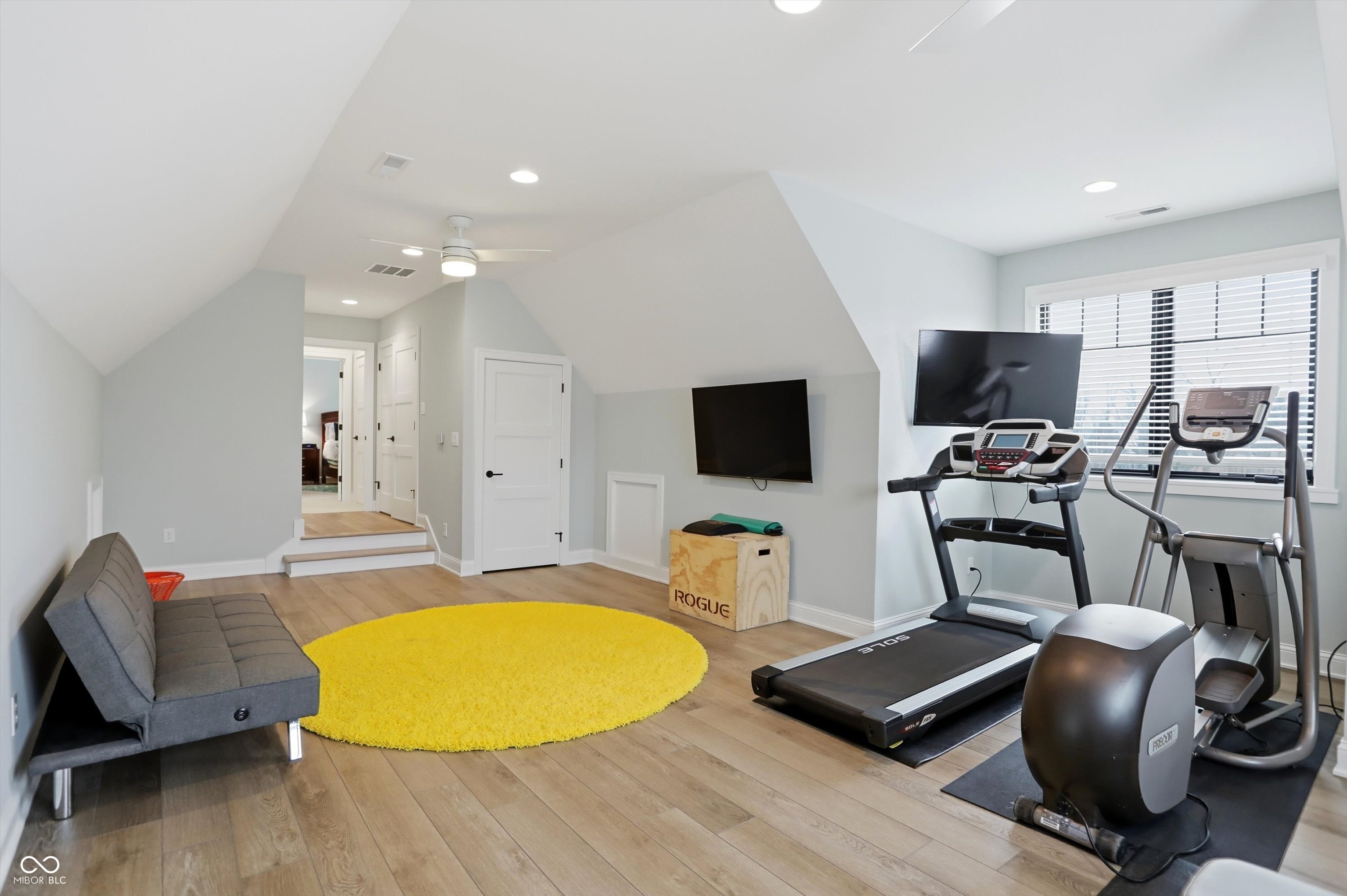 Carmel, Indiana, 46033, United States, 5 Bedrooms Bedrooms, ,5 BathroomsBathrooms,Residential,For Sale,2001203