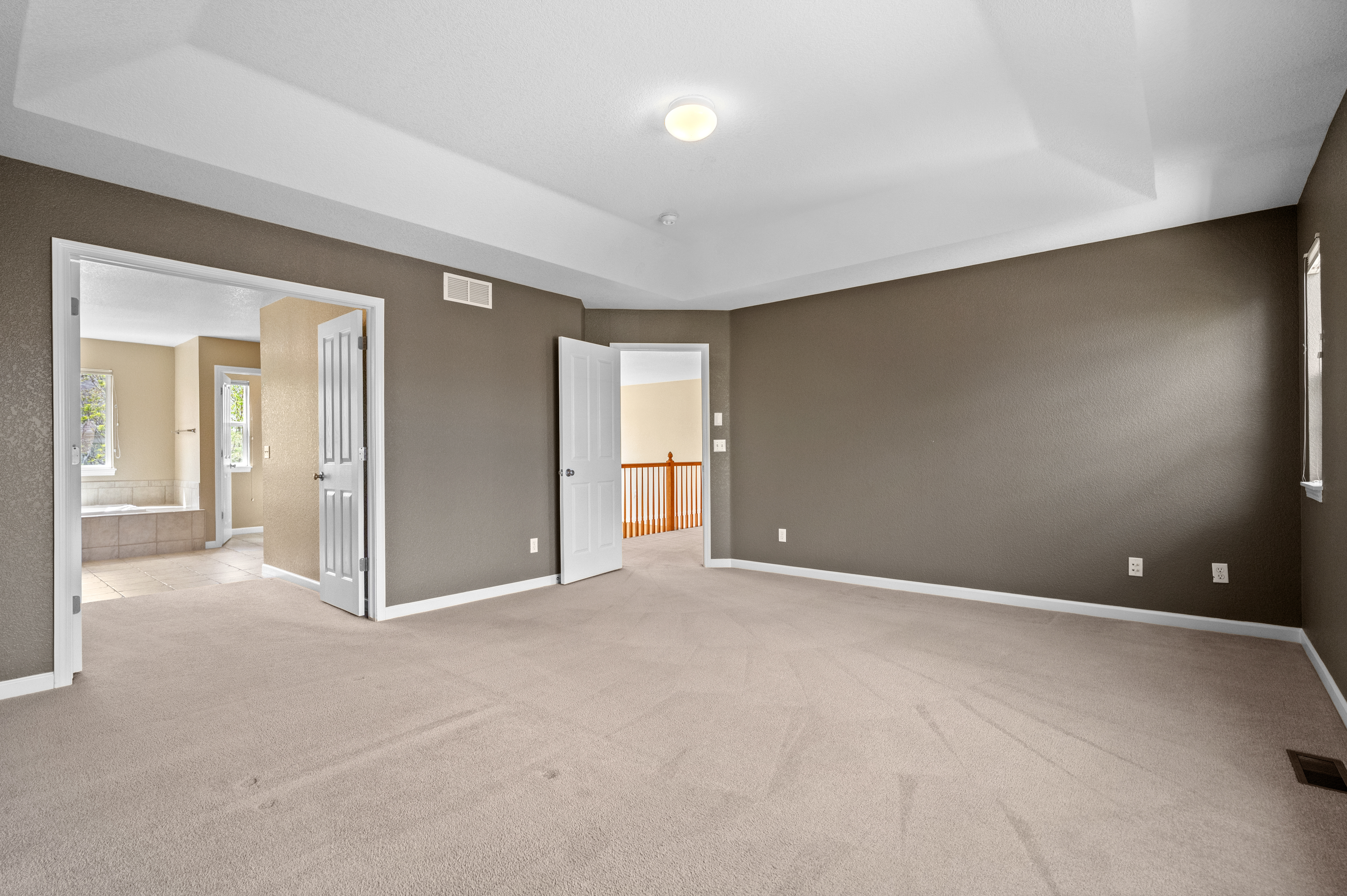  4-Bedroom Home Located Next to Black Bear Golf Club in the Villages of Parker - 物件實景