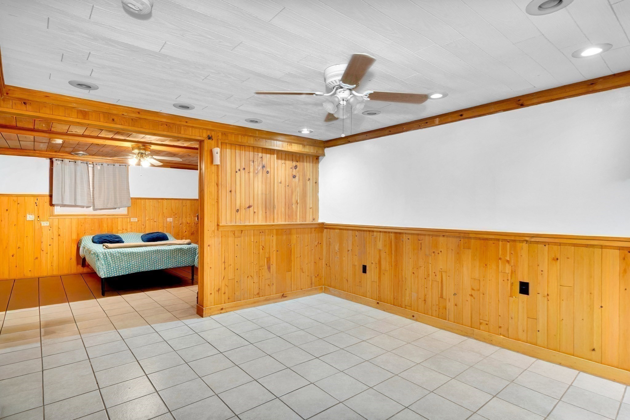 Lynn, Massachusetts, 01905, United States, 4 Bedrooms Bedrooms, ,3 BathroomsBathrooms,Residential,For Sale,1979746