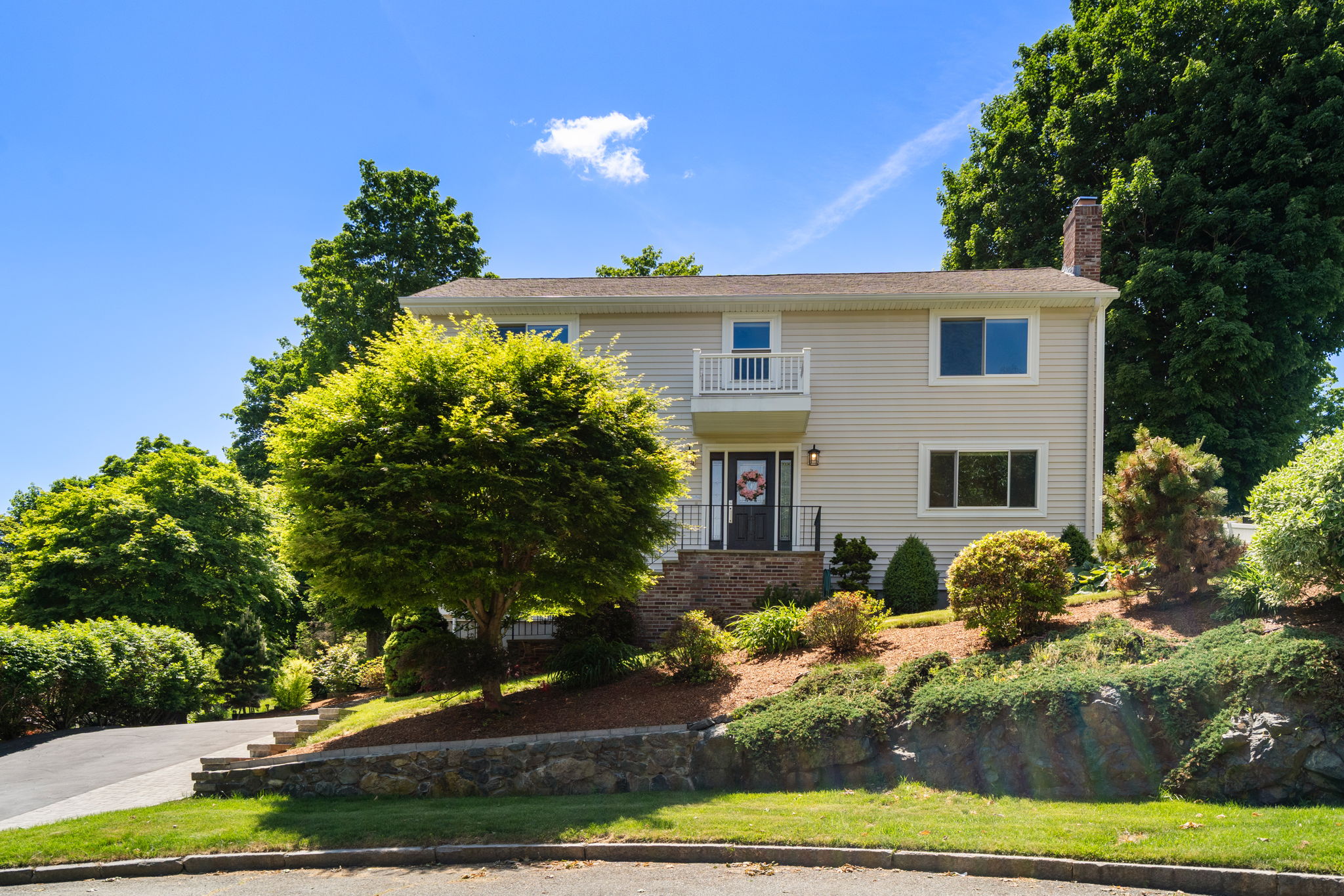 5 Patrick Circle, Stoneham, MA, 02180 - 物件實景