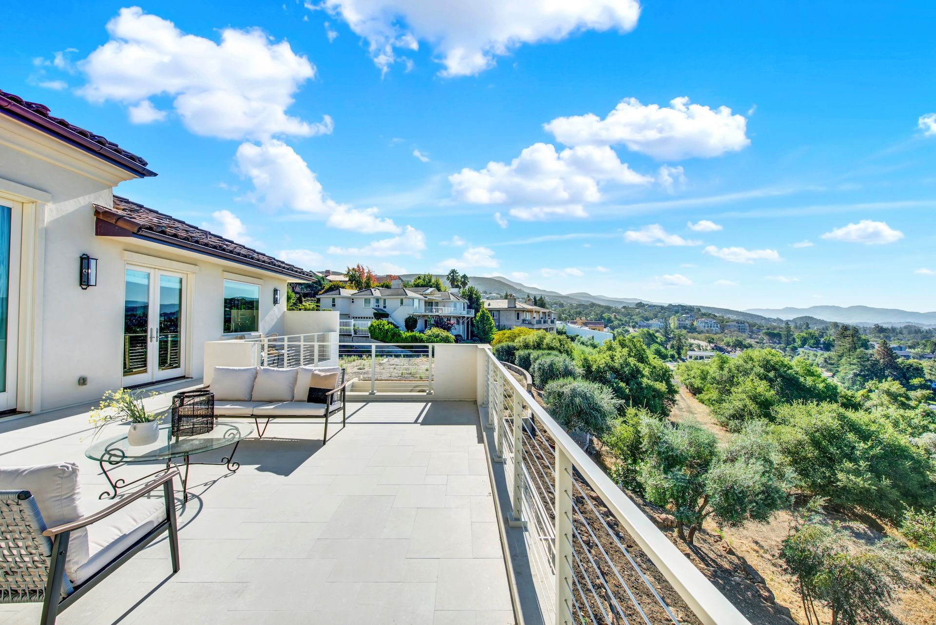  Mediterranean-Inspired Silverado Crest Home - 物件實景