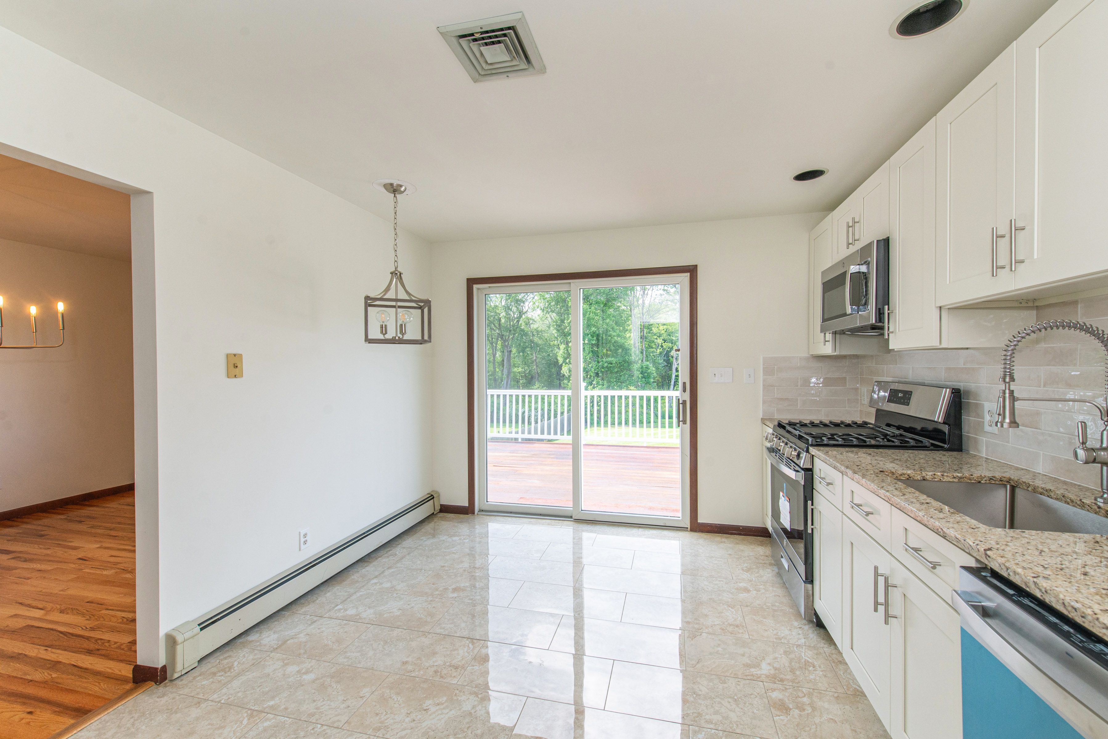 Montville Twp., New Jersey, 07082, United States, 4 Bedrooms Bedrooms, ,3 BathroomsBathrooms,Residential,For Sale,1834822