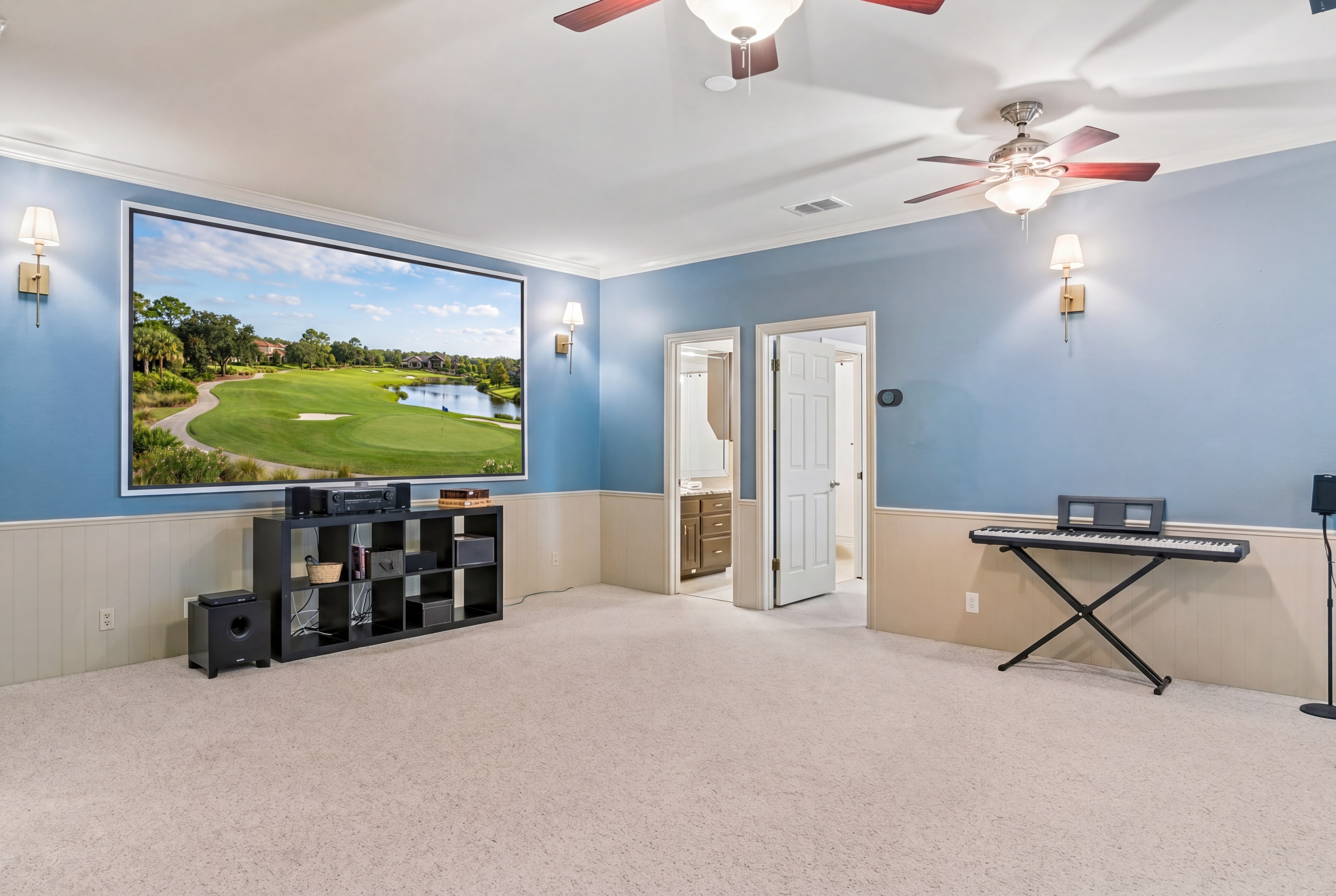  Elegant Deerfield Retreat with Resort-Style Backyard - 物件實景
