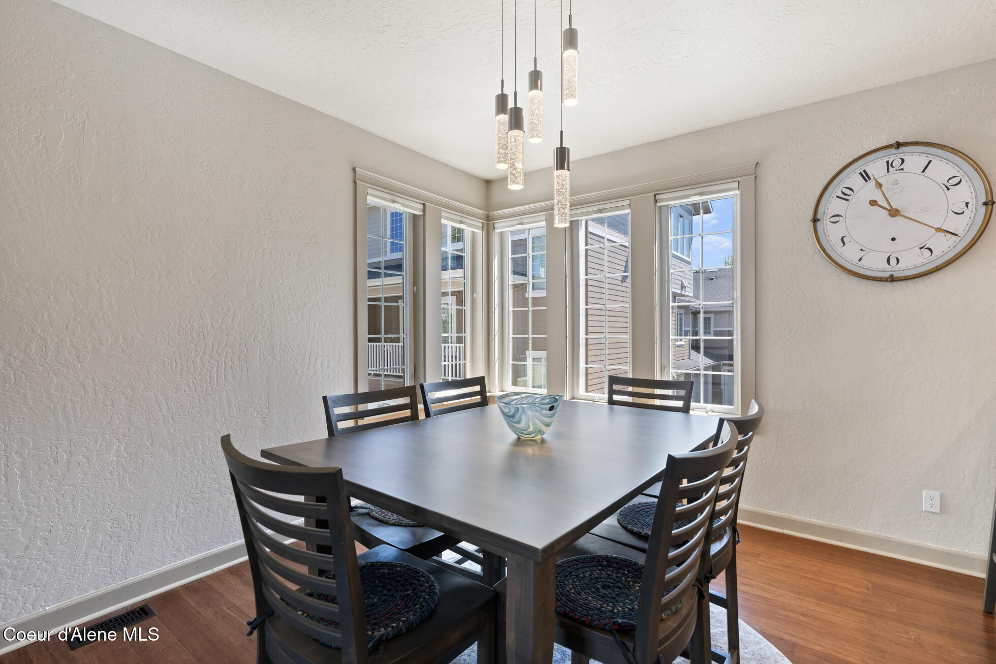 Coeur d'Alene, Idaho, 83814, United States, 3 Bedrooms Bedrooms, ,3 BathroomsBathrooms,Residential,For Sale,1936961