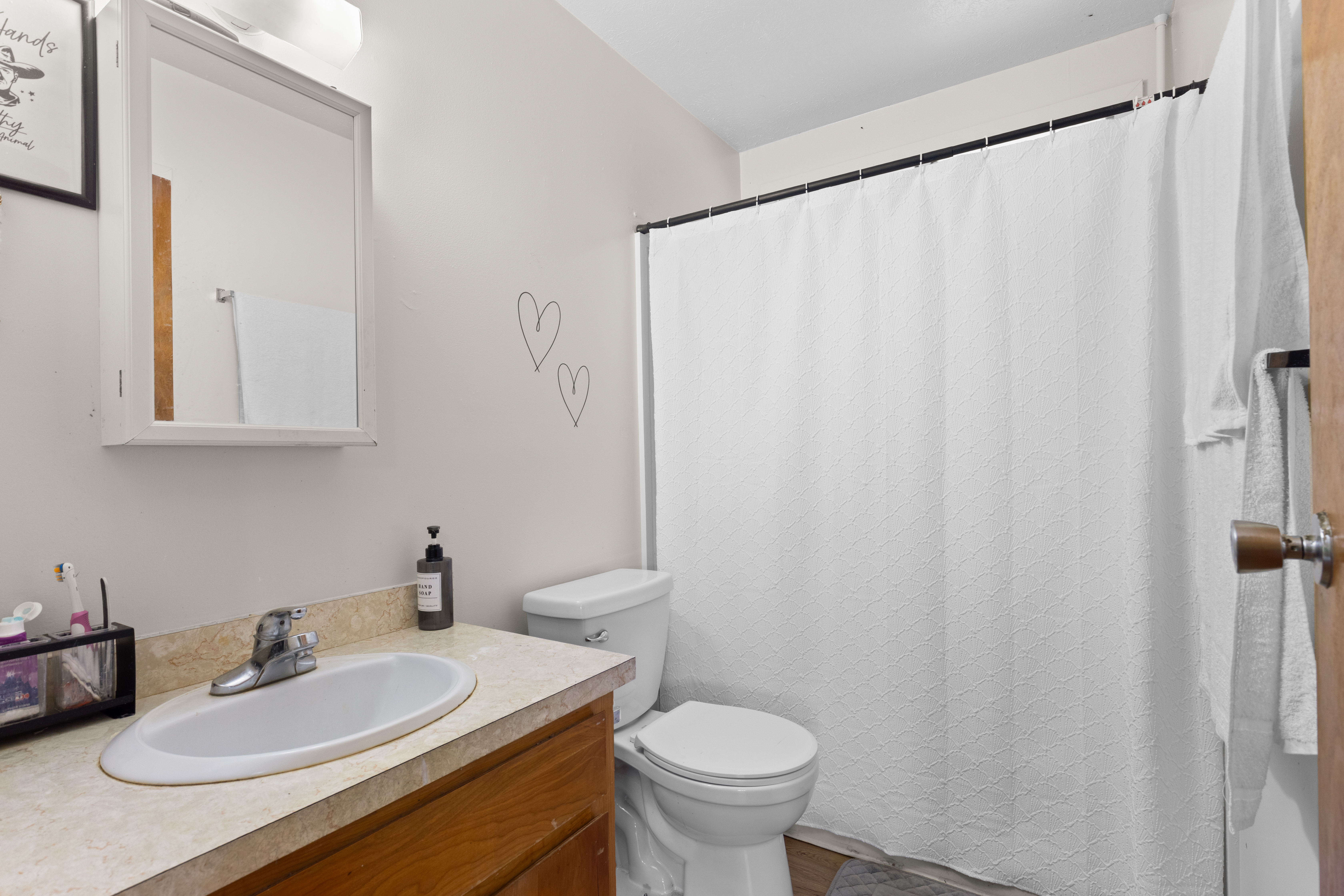 Hilo, Hawaii, 96720, United States, ,Residential,For Sale,1829133