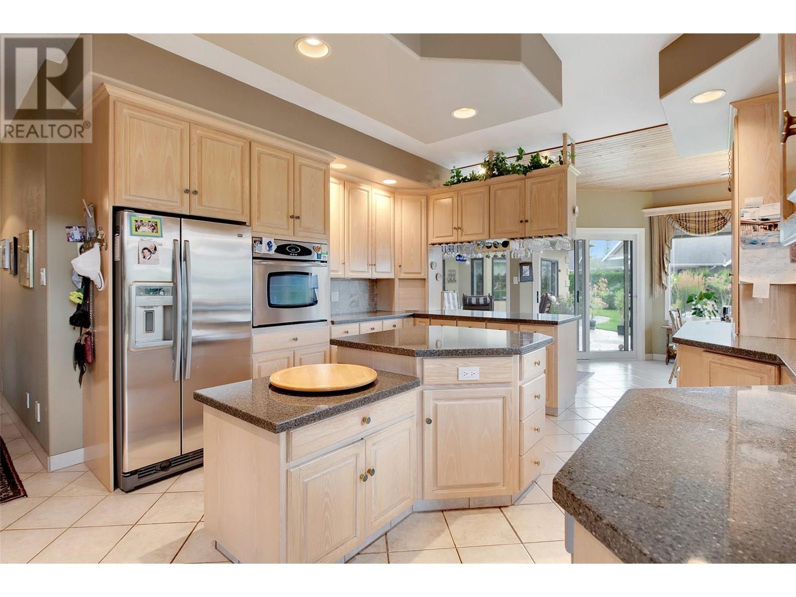 VERNON, British Columbia, V1H 1E8, CA, 3 Bedrooms Bedrooms, ,2 BathroomsBathrooms,Residential,For Sale,1948315