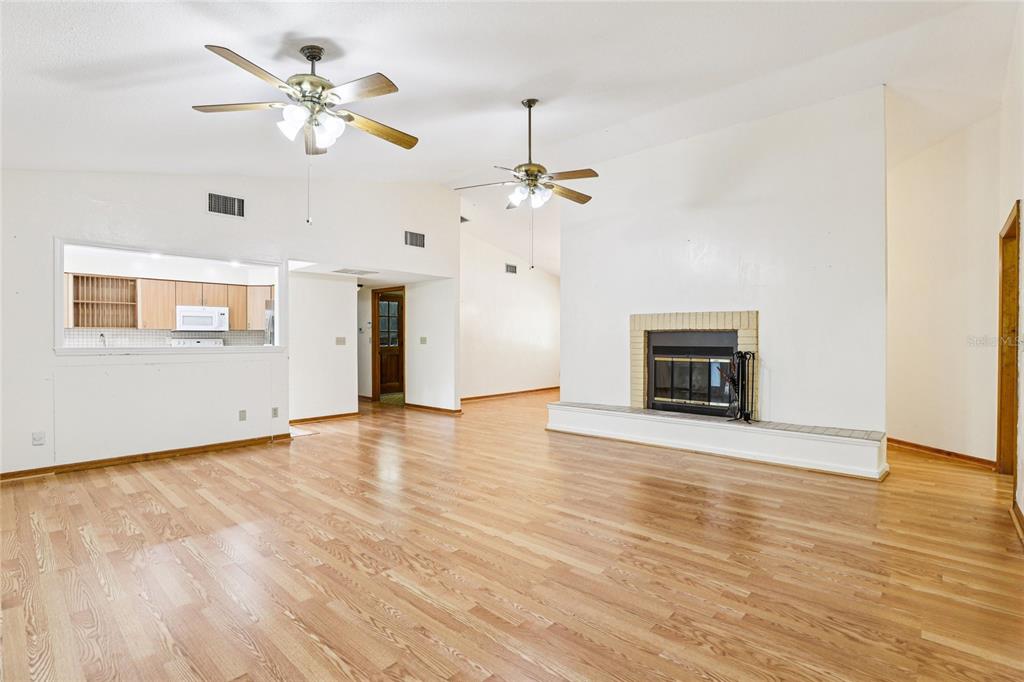 Port Orange, Florida, 32127, United States, 5 Bedrooms Bedrooms, ,4 BathroomsBathrooms,Residential,For Sale,1857697