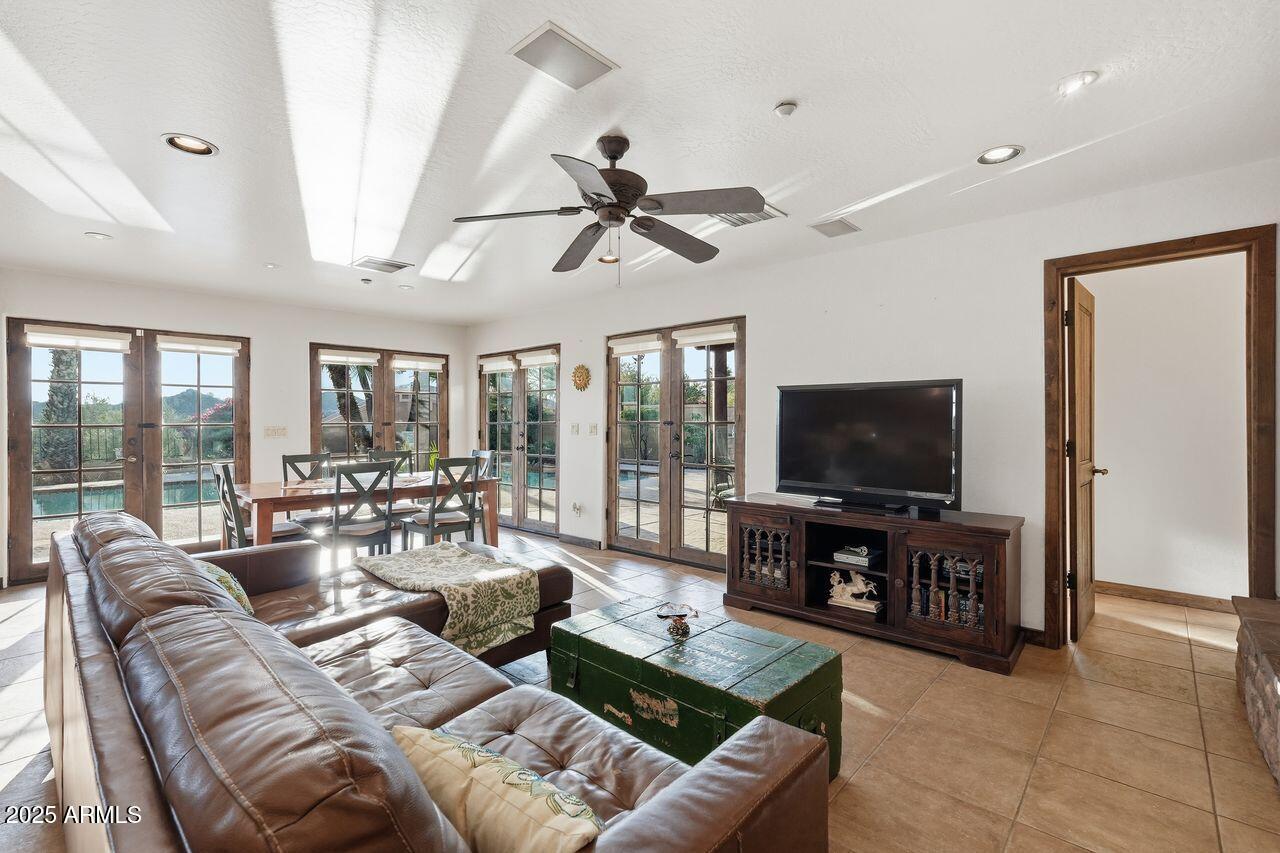 Fountain Hills, Arizona, 85268, United States, 5 Bedrooms Bedrooms, ,5 BathroomsBathrooms,Residential,For Sale,1998459