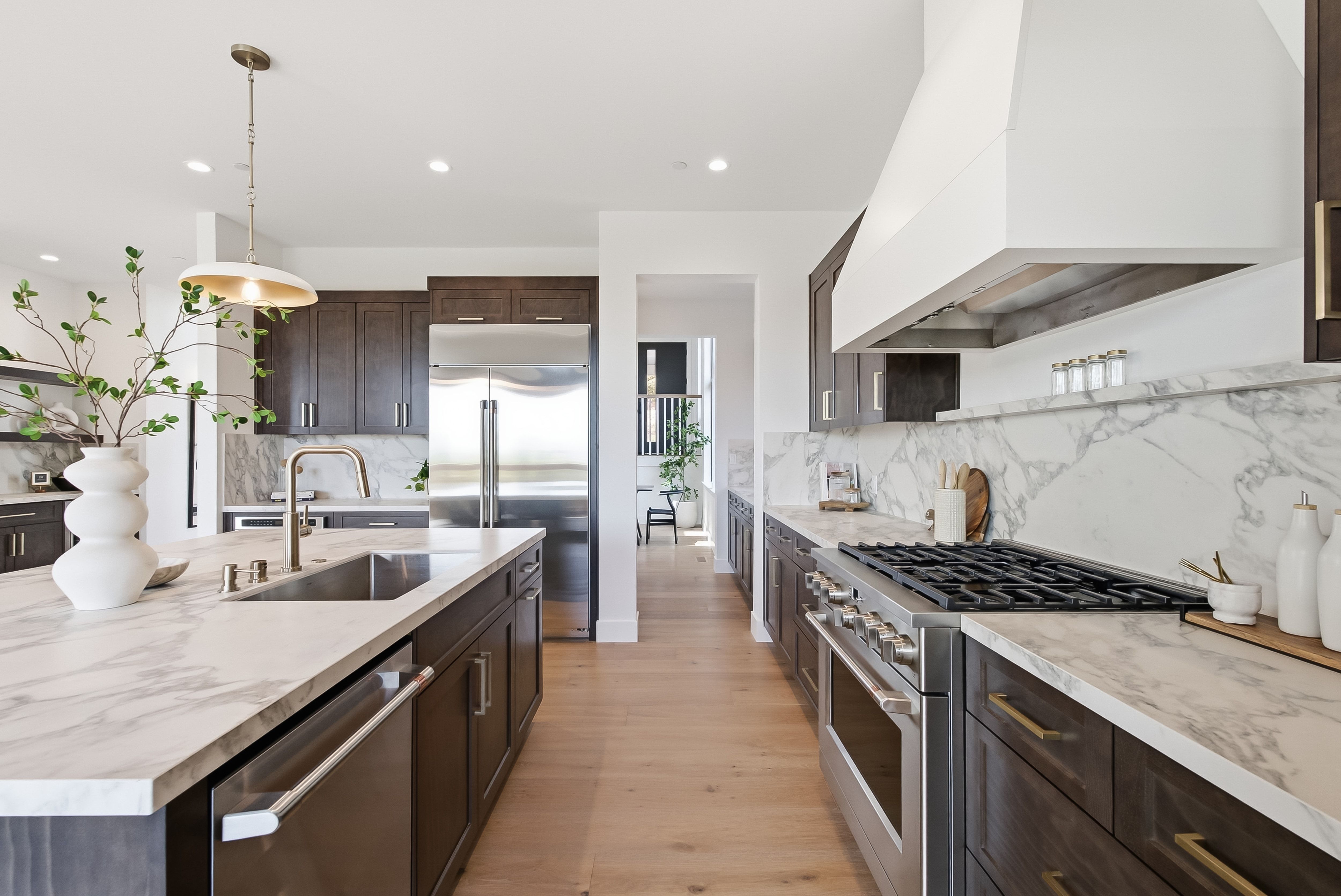  Quality Built New Construction in Emerald Hills - 物件實景