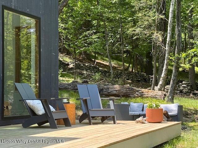 Woodstock, New York, 12498, United States, 3 Bedrooms Bedrooms, ,2 BathroomsBathrooms,Residential,For Sale,1850137