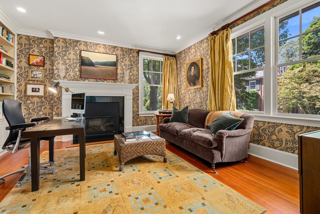 Cambridge, Massachusetts, 02138, United States, 6 Bedrooms Bedrooms, ,7 BathroomsBathrooms,Residential,For Sale,1949717