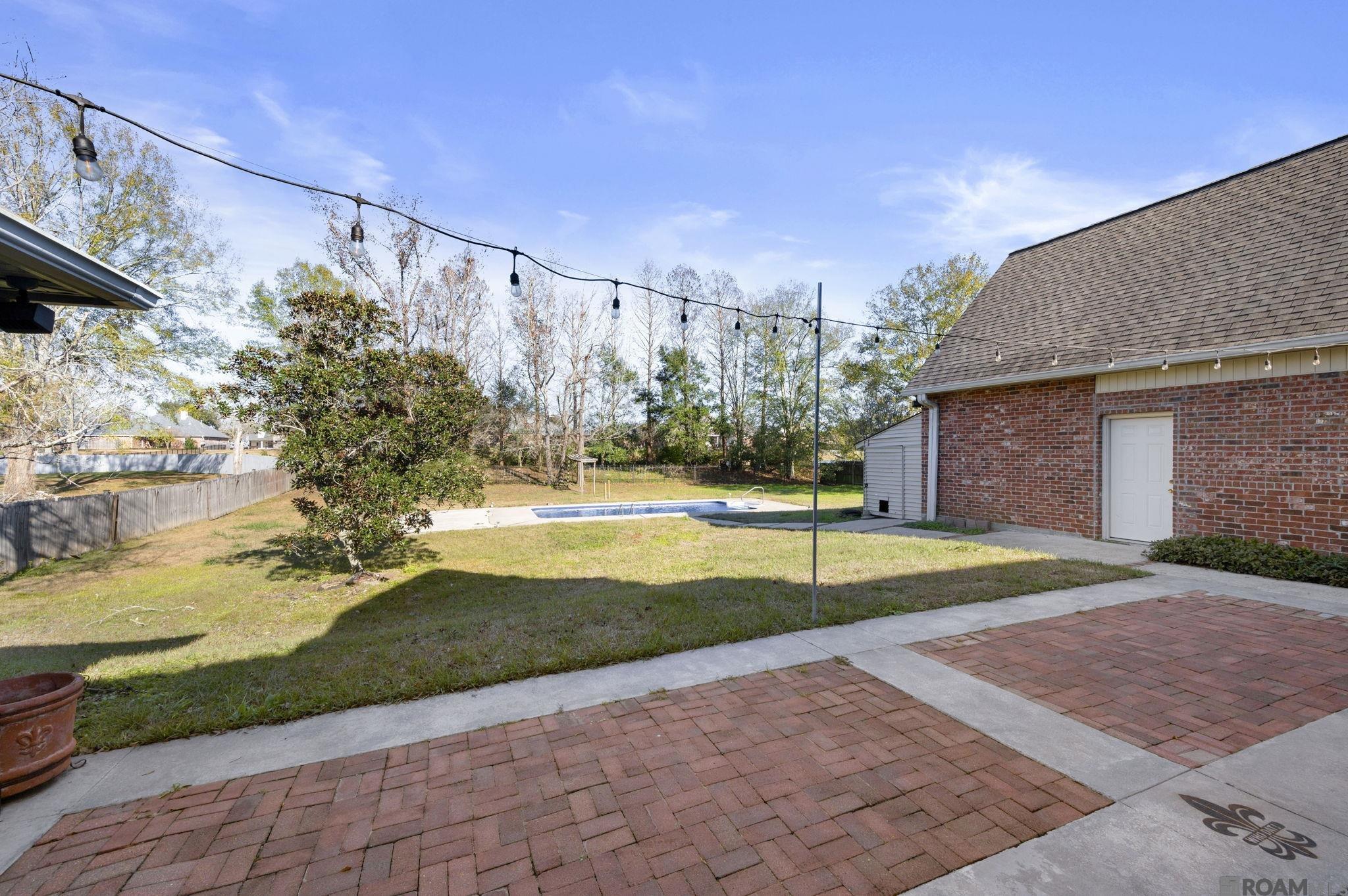 Prairieville, Louisiana, 70769, United States, 5 Bedrooms Bedrooms, ,5 BathroomsBathrooms,Residential,For Sale,2012380