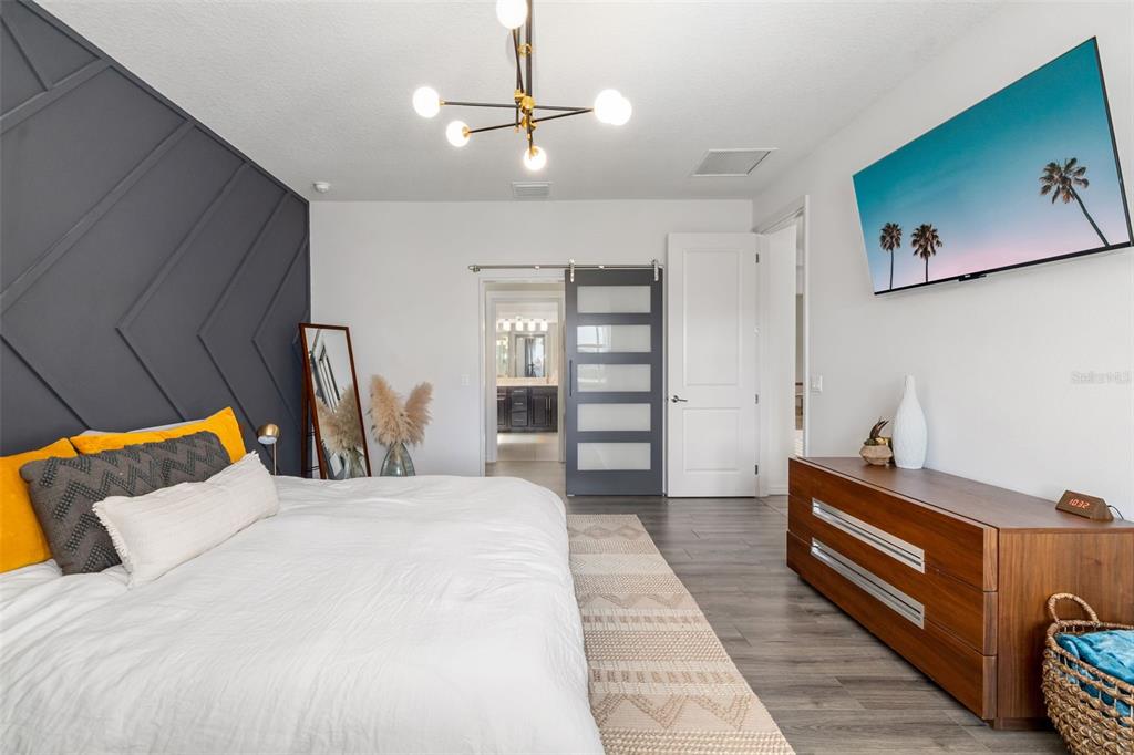 Bradenton, Florida, 34212, United States, 4 Bedrooms Bedrooms, ,3 BathroomsBathrooms,Residential,For Sale,1866766