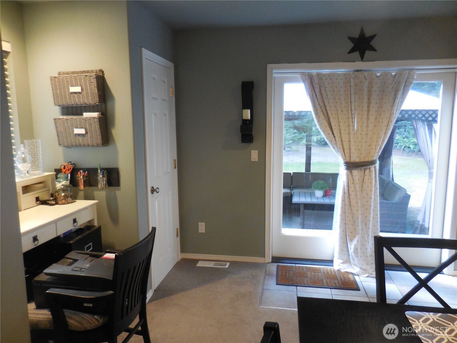 Port Orchard, Washington, 98367, United States, 3 Bedrooms Bedrooms, ,3 BathroomsBathrooms,Residential,For Sale,1925960