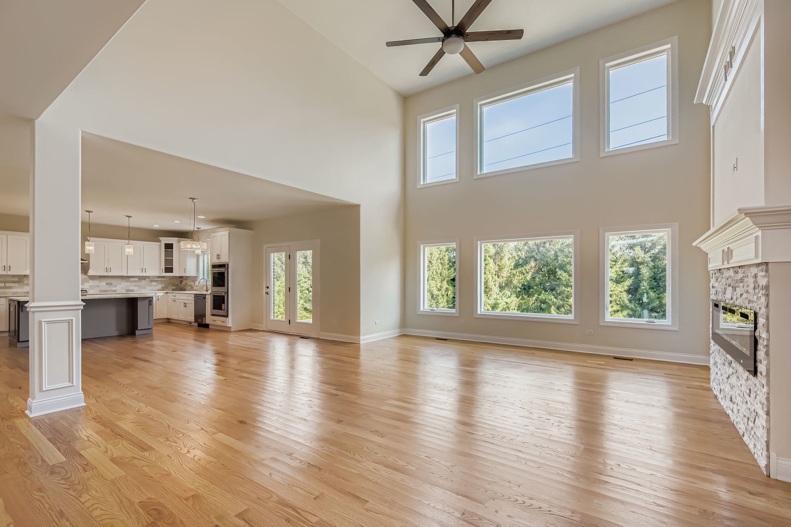 Frankfort, Illinois, 60423, United States, 4 Bedrooms Bedrooms, ,4 BathroomsBathrooms,Residential,For Sale,1904253
