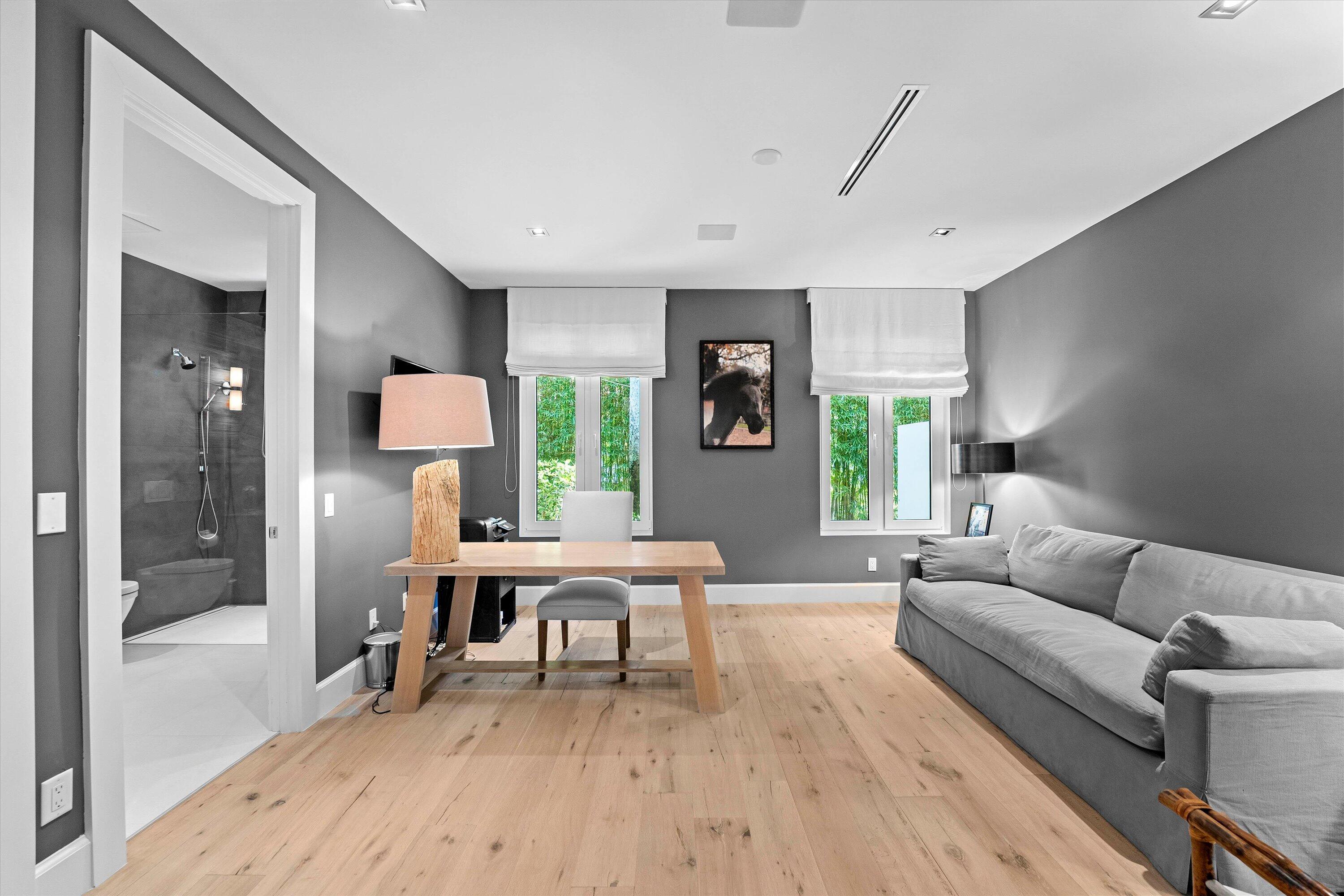  2440 Golf Brook Drive - 物件實景