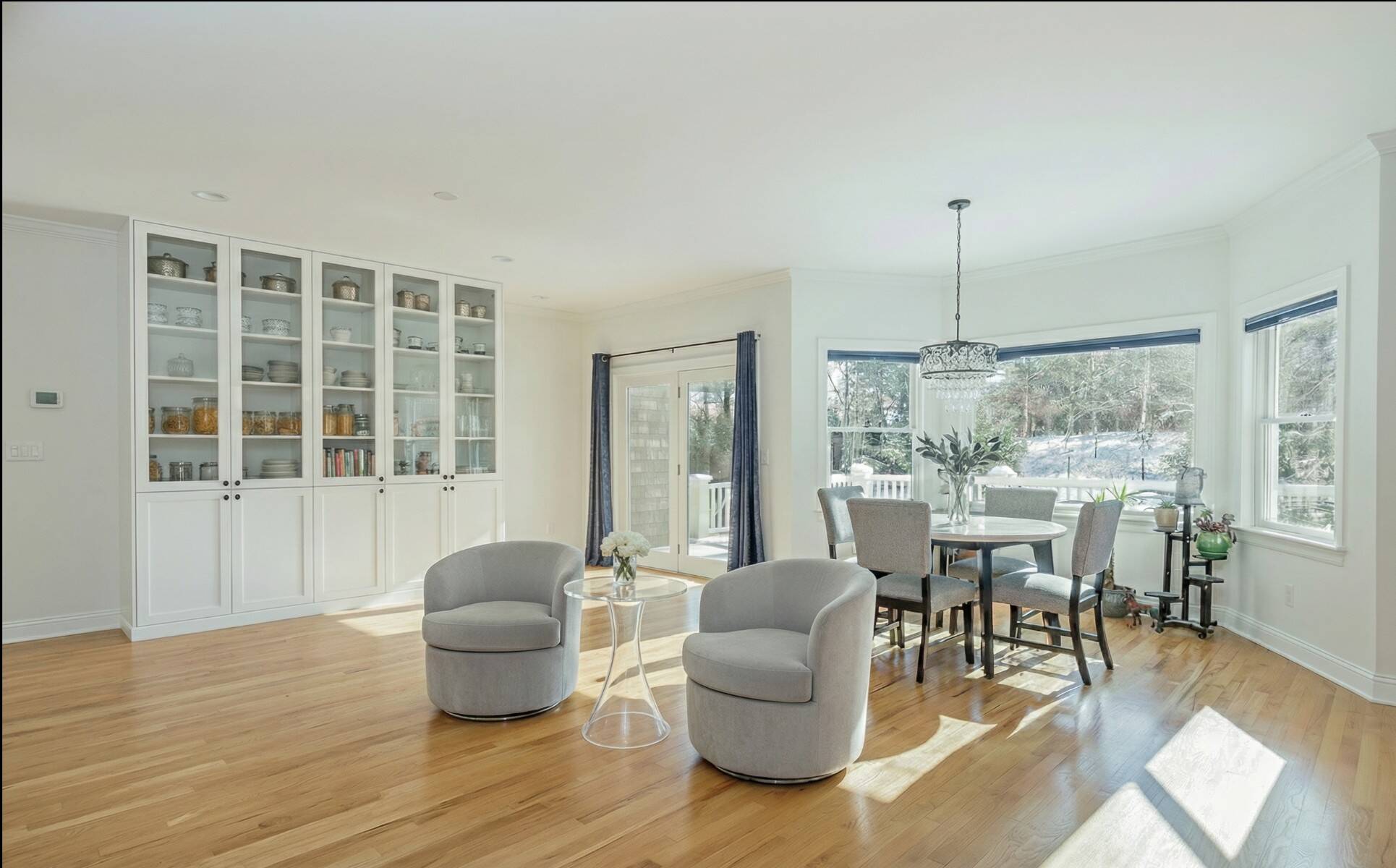  A Serene Hamptons Retreat with Pool & Modern Upgrades - 物件實景