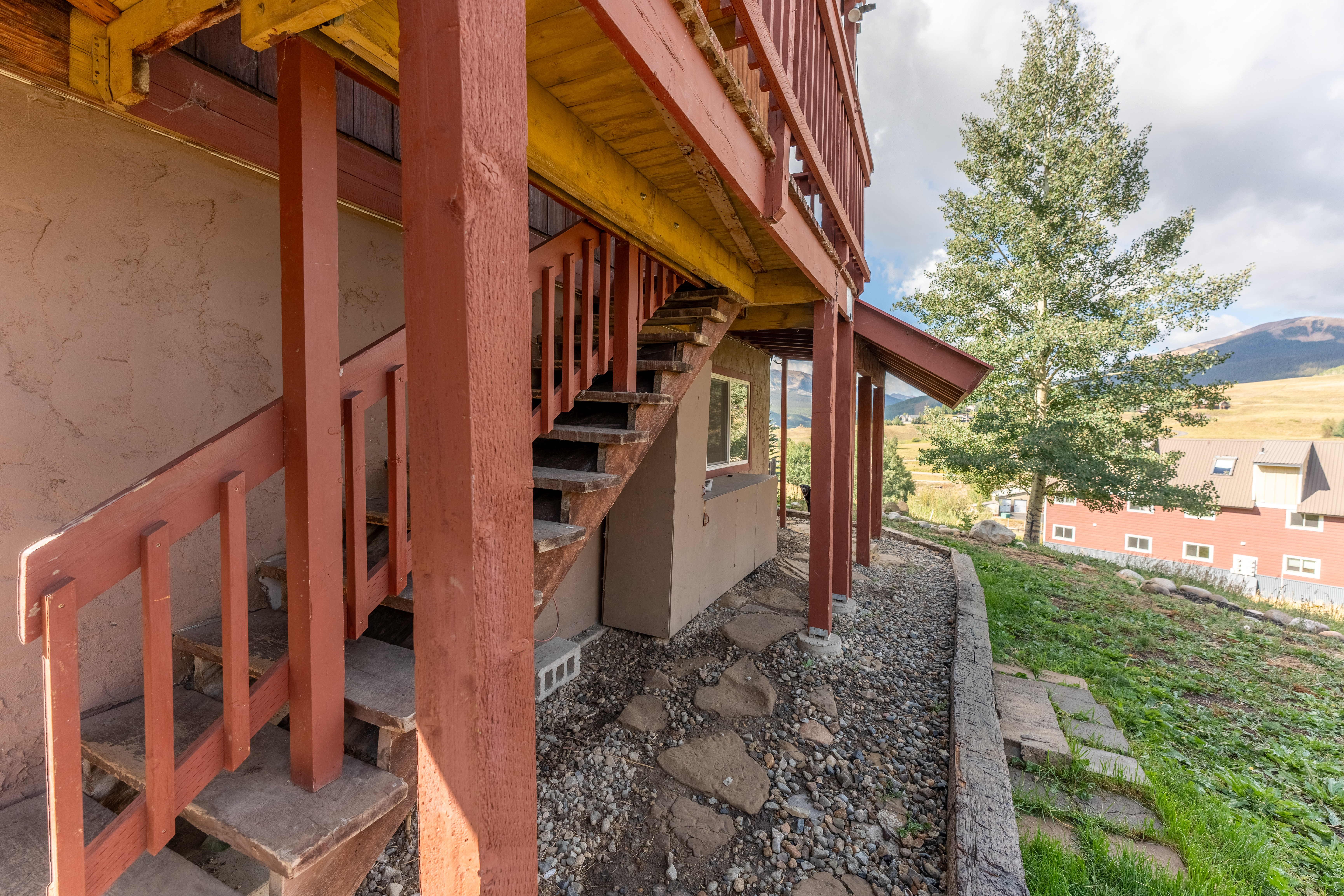  Turnkey Mountain Retreat - 物件實景