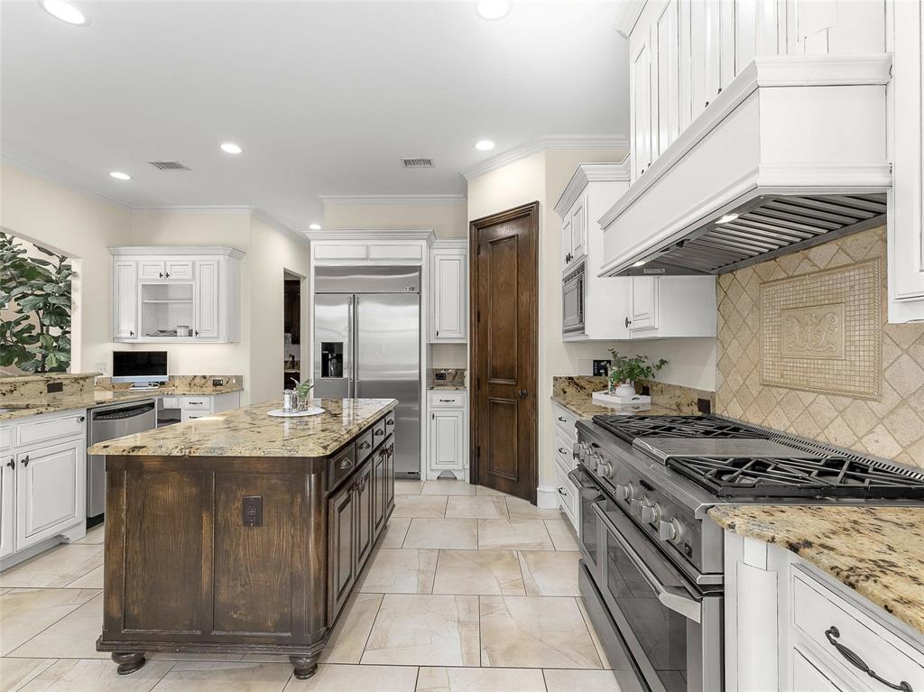 Prosper, Texas, 75078, United States, 4 Bedrooms Bedrooms, ,5 BathroomsBathrooms,Residential,For Sale,1987964