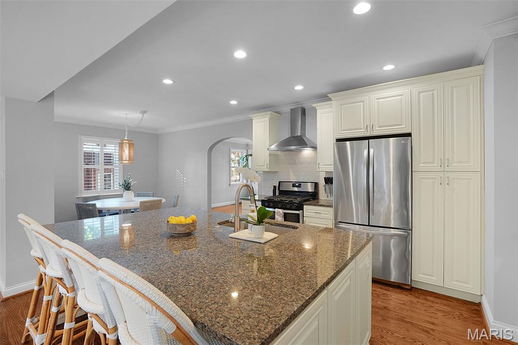 Warson Woods, Missouri, 63122, United States, 4 Bedrooms Bedrooms, ,3 BathroomsBathrooms,Residential,For Sale,1987966