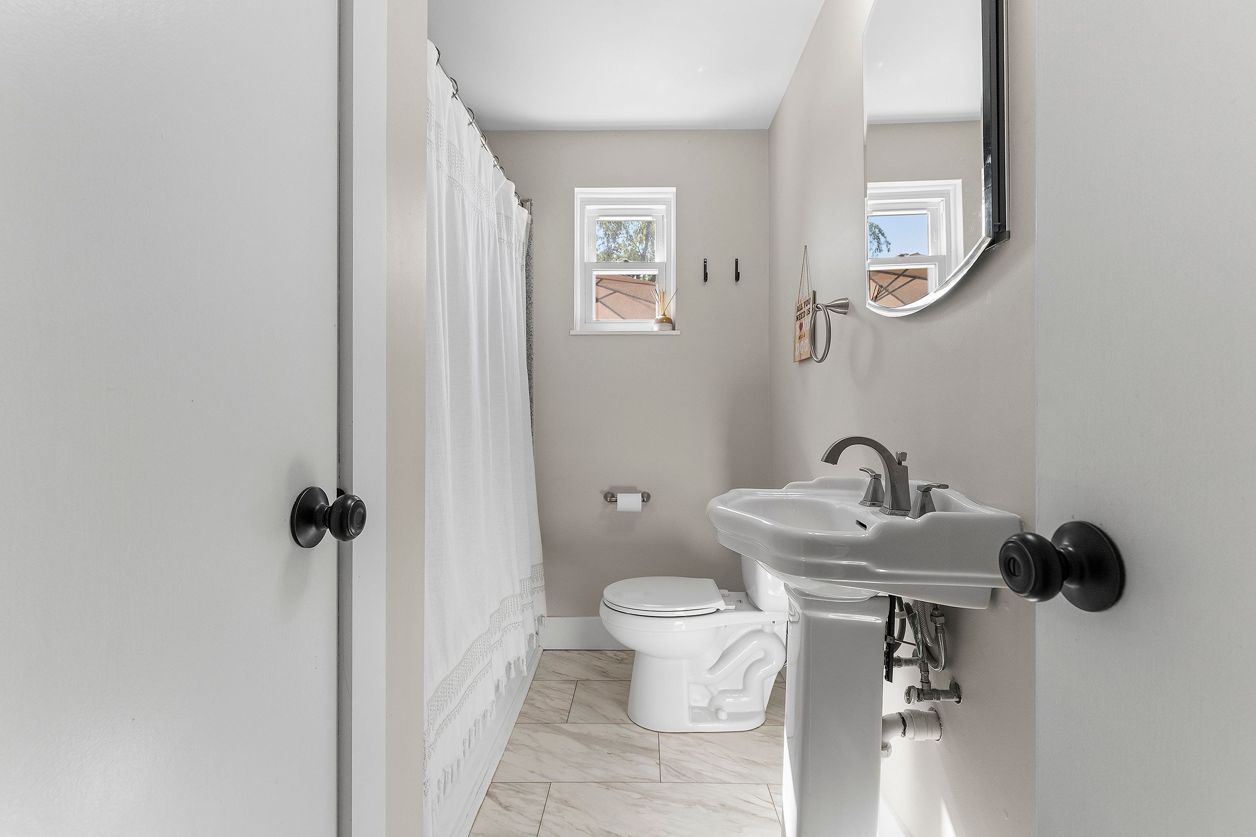  364 Pierina Drive, Pittsburgh, PA 15243 - 物件實景