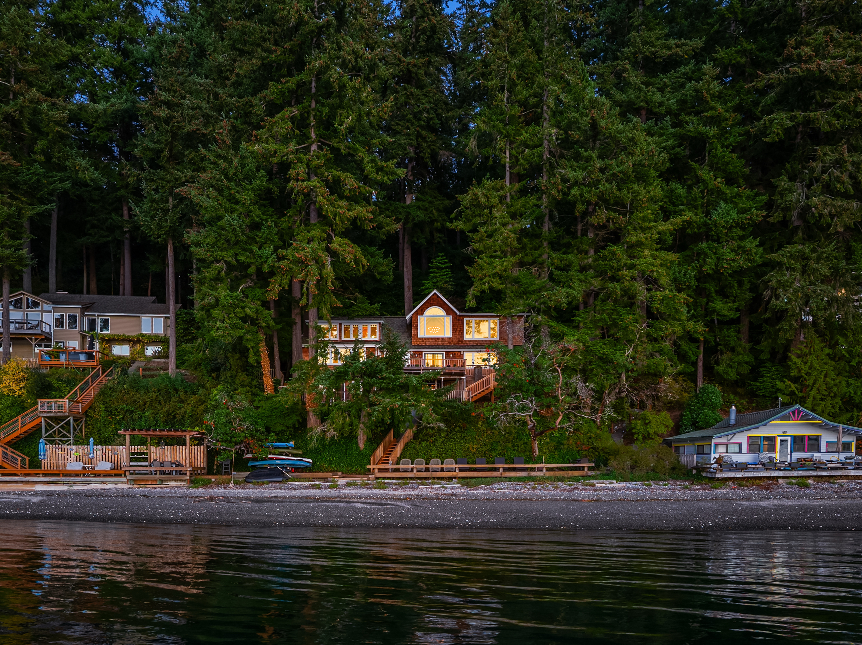  8405 Hansen Road Northeast, Bainbridge Island, WA 98110 - 物件實景