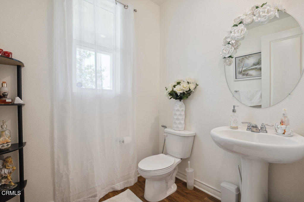 Santa Paula, California, 93060, United States, 3 Bedrooms Bedrooms, ,3 BathroomsBathrooms,Residential,For Sale,1938195