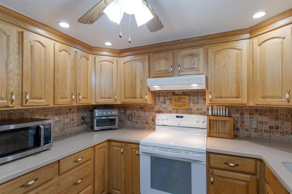 1640 Center Road, Terra Ceia, Florida, 34250, United States, 3 Bedrooms Bedrooms, ,2 BathroomsBathrooms,Residential,For Sale,1640 Center Road,1655689
