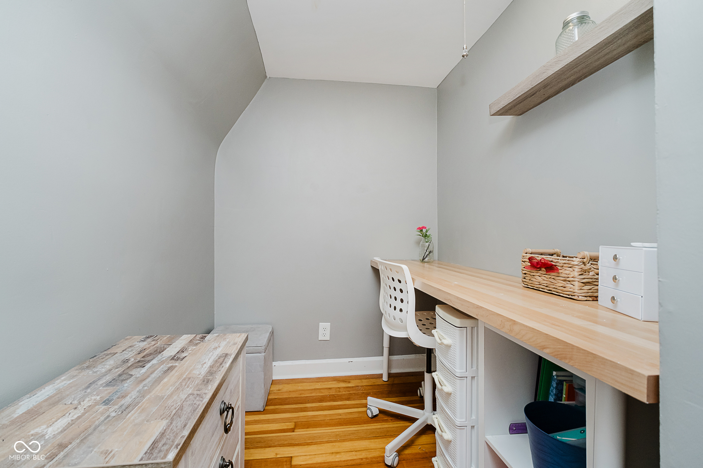 Indianapolis, Indiana, 46208, United States, 4 Bedrooms Bedrooms, ,4 BathroomsBathrooms,Residential,For Sale,1979379