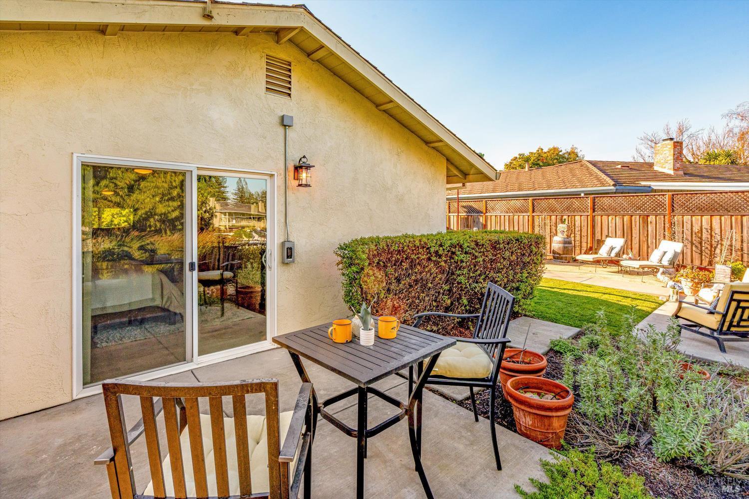 Napa, California, 94559, United States, 3 Bedrooms Bedrooms, ,2 BathroomsBathrooms,Residential,For Sale,2000781