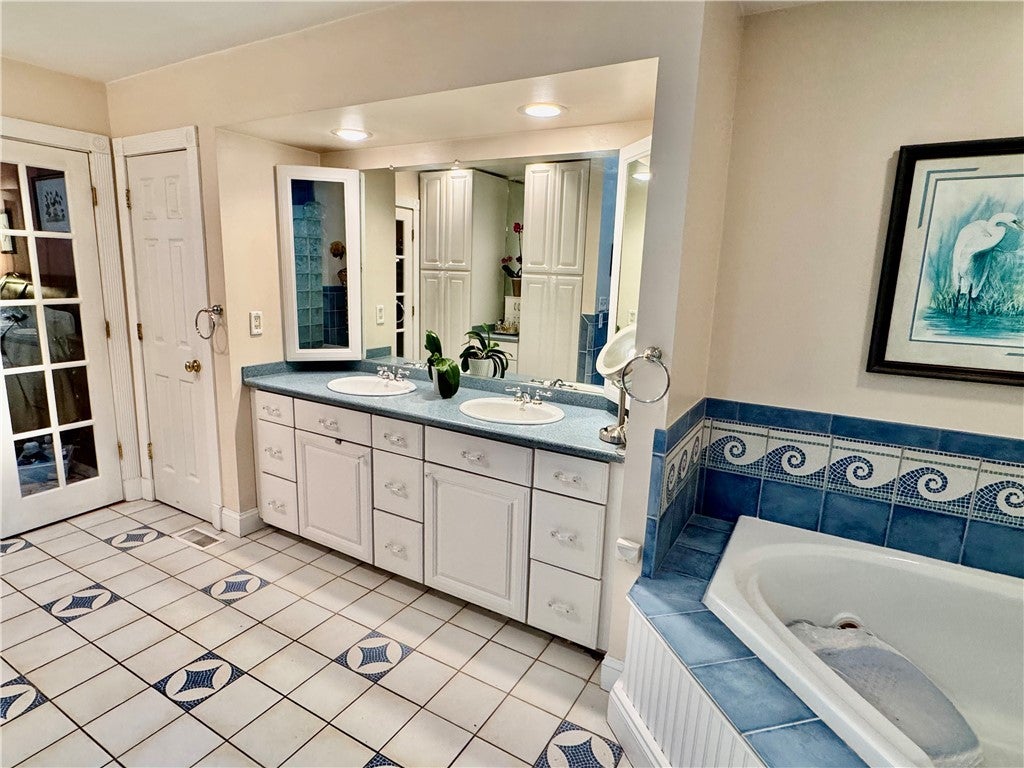 Providence Forge, Virginia, 23140, United States, 4 Bedrooms Bedrooms, ,4 BathroomsBathrooms,Residential,For Sale,1807214