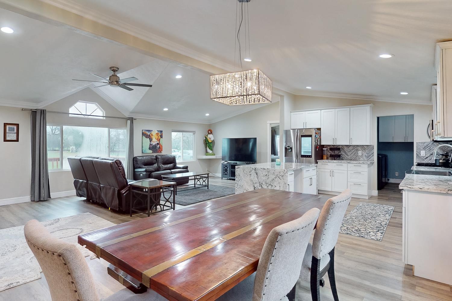 Oroville, California, 95966, United States, 2 Bedrooms Bedrooms, ,2 BathroomsBathrooms,Residential,For Sale,2008173