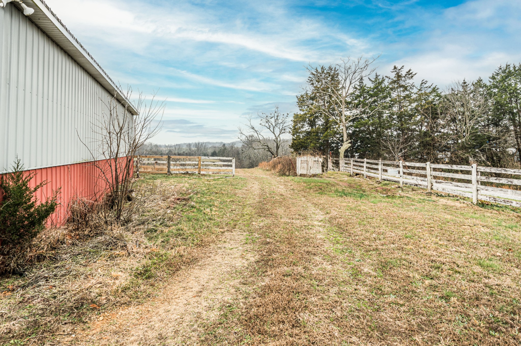 Scottsville, Kentucky, 42164, United States, 4 Bedrooms Bedrooms, ,4 BathroomsBathrooms,Residential,For Sale,2002114